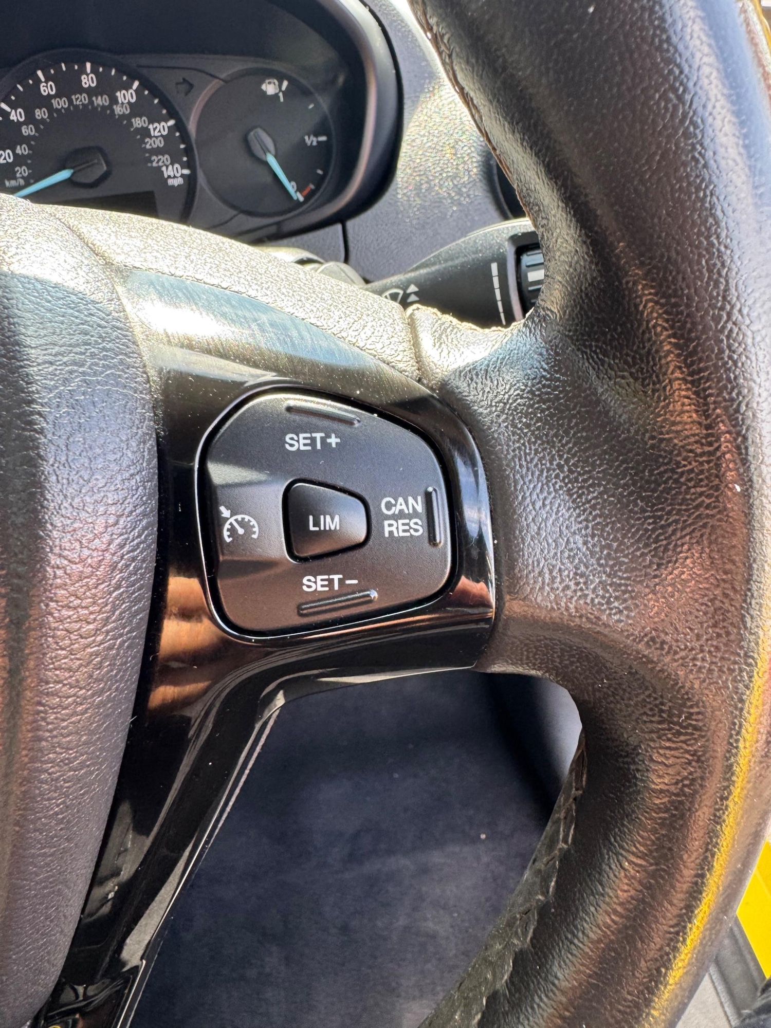 Used Ford Ka+ 2018 for sale - 76988859: Photo 20