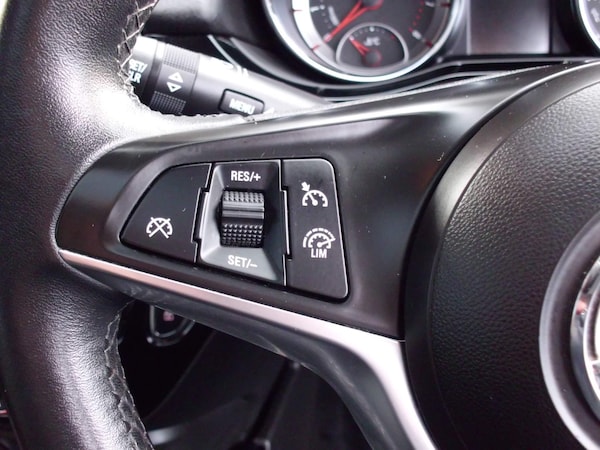 Used Vauxhall ADAM 2017 for sale - 75532635: Photo 18