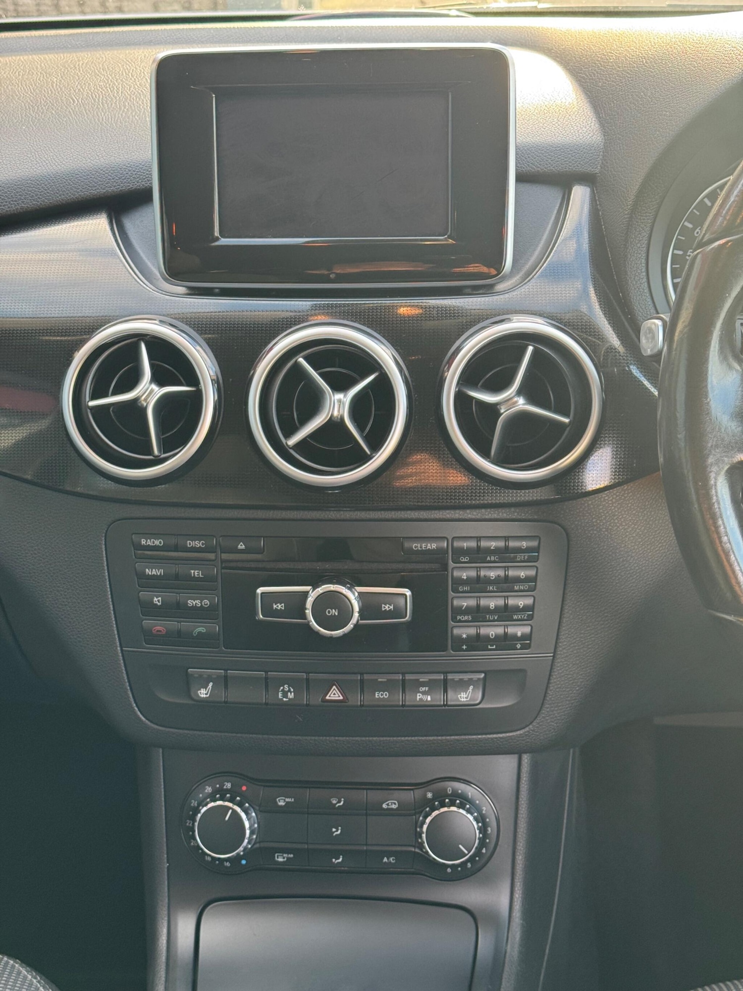 Used Mercedes-Benz B Class 2014 for sale - 77050087: Photo 15