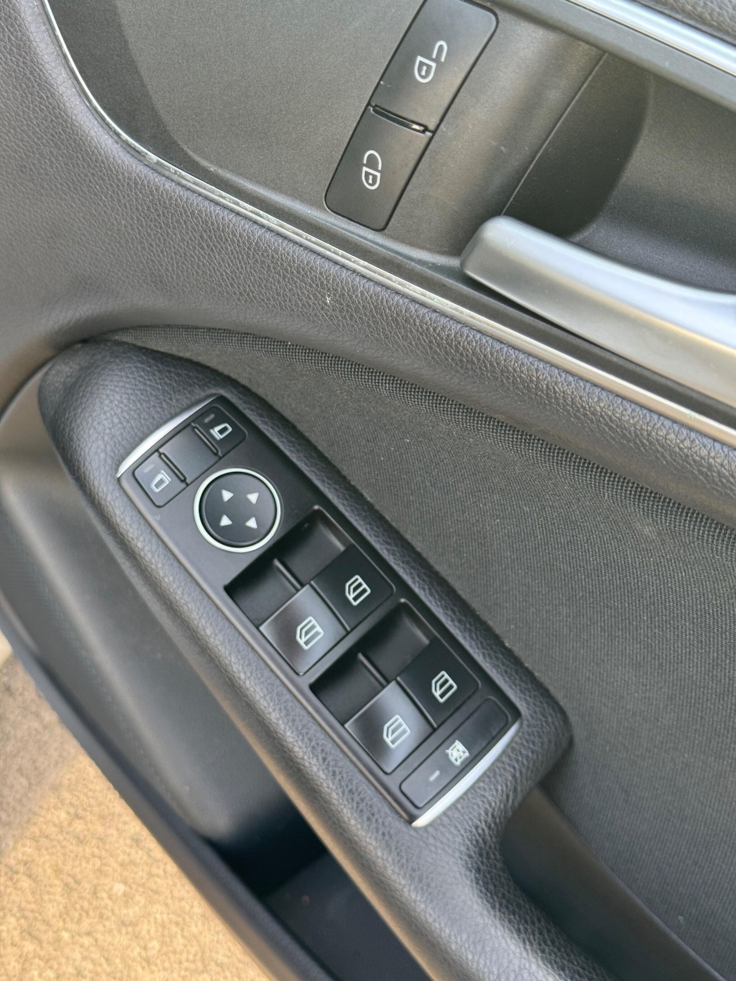 Used Mercedes-Benz B Class 2014 for sale - 77050087: Photo 16