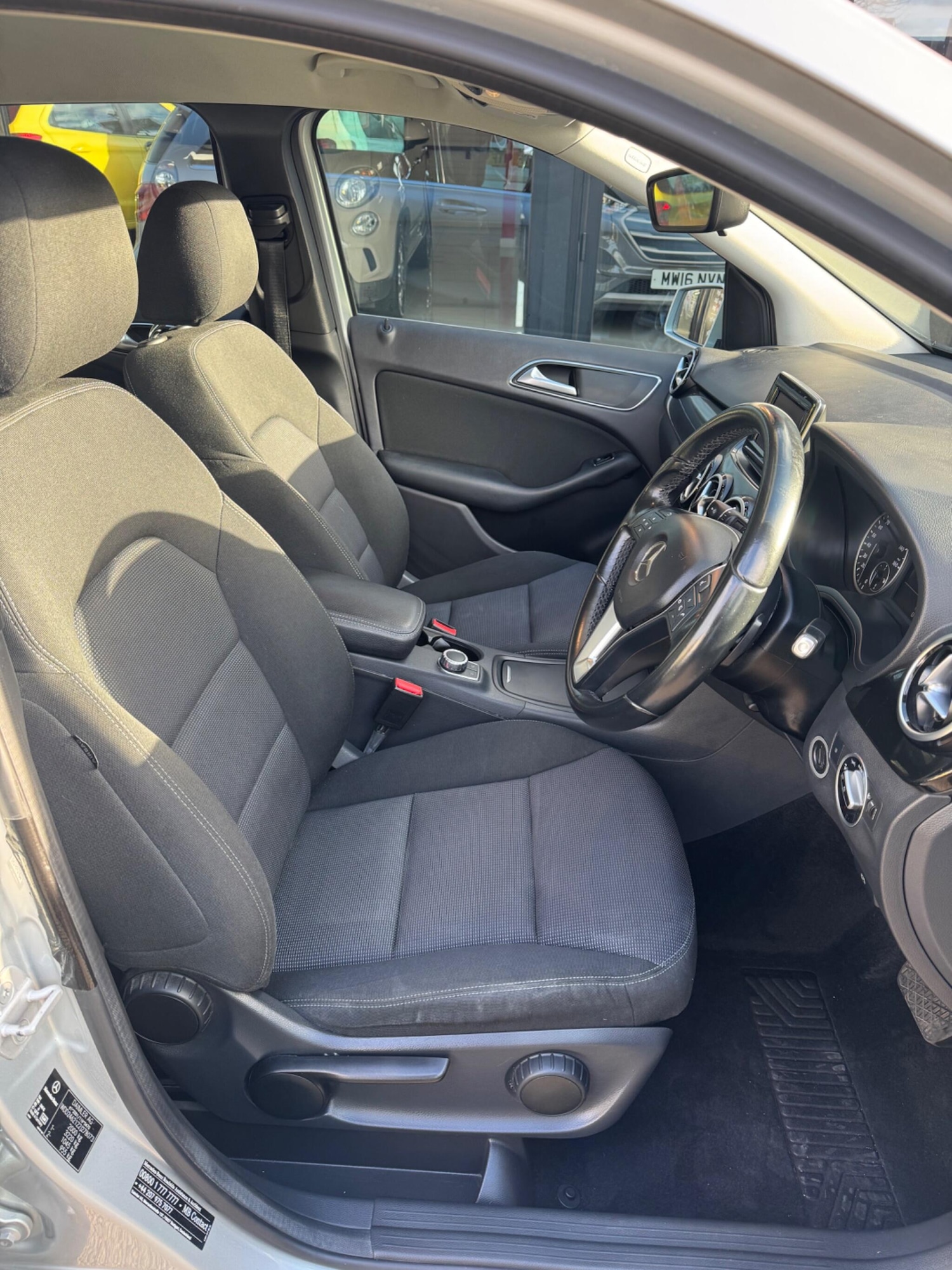 Used Mercedes-Benz B Class 2014 for sale - 77050087: Photo 8