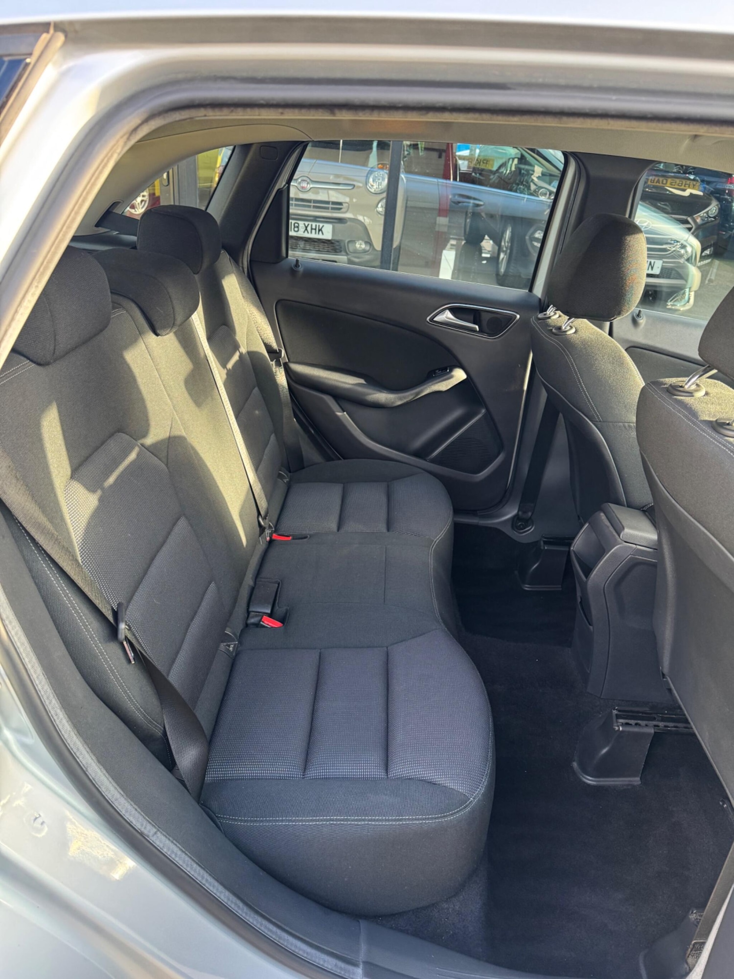 Used Mercedes-Benz B Class 2014 for sale - 77050087: Photo 9