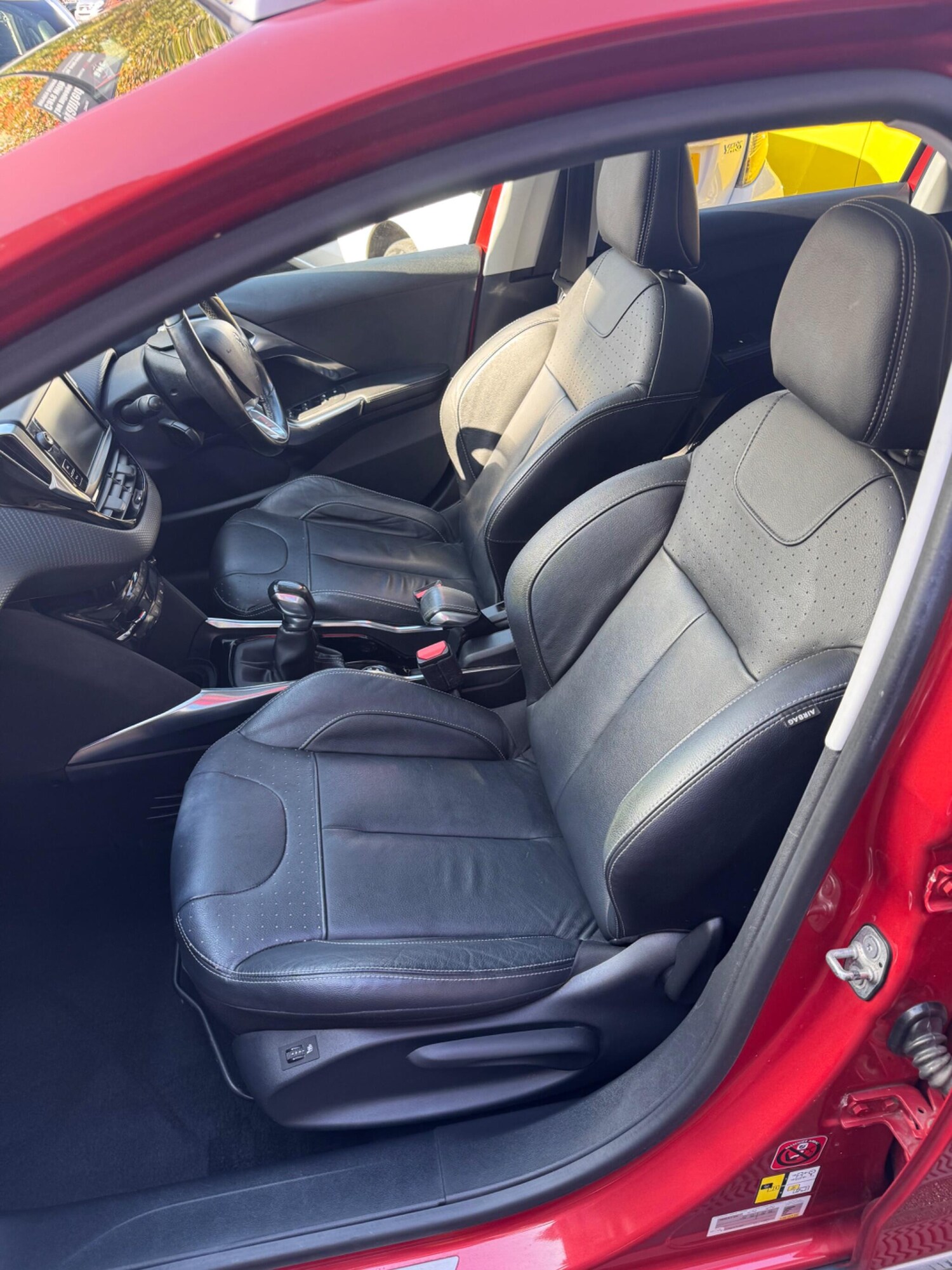 Used Peugeot 2008 2014 for sale - 76099094: Photo 10