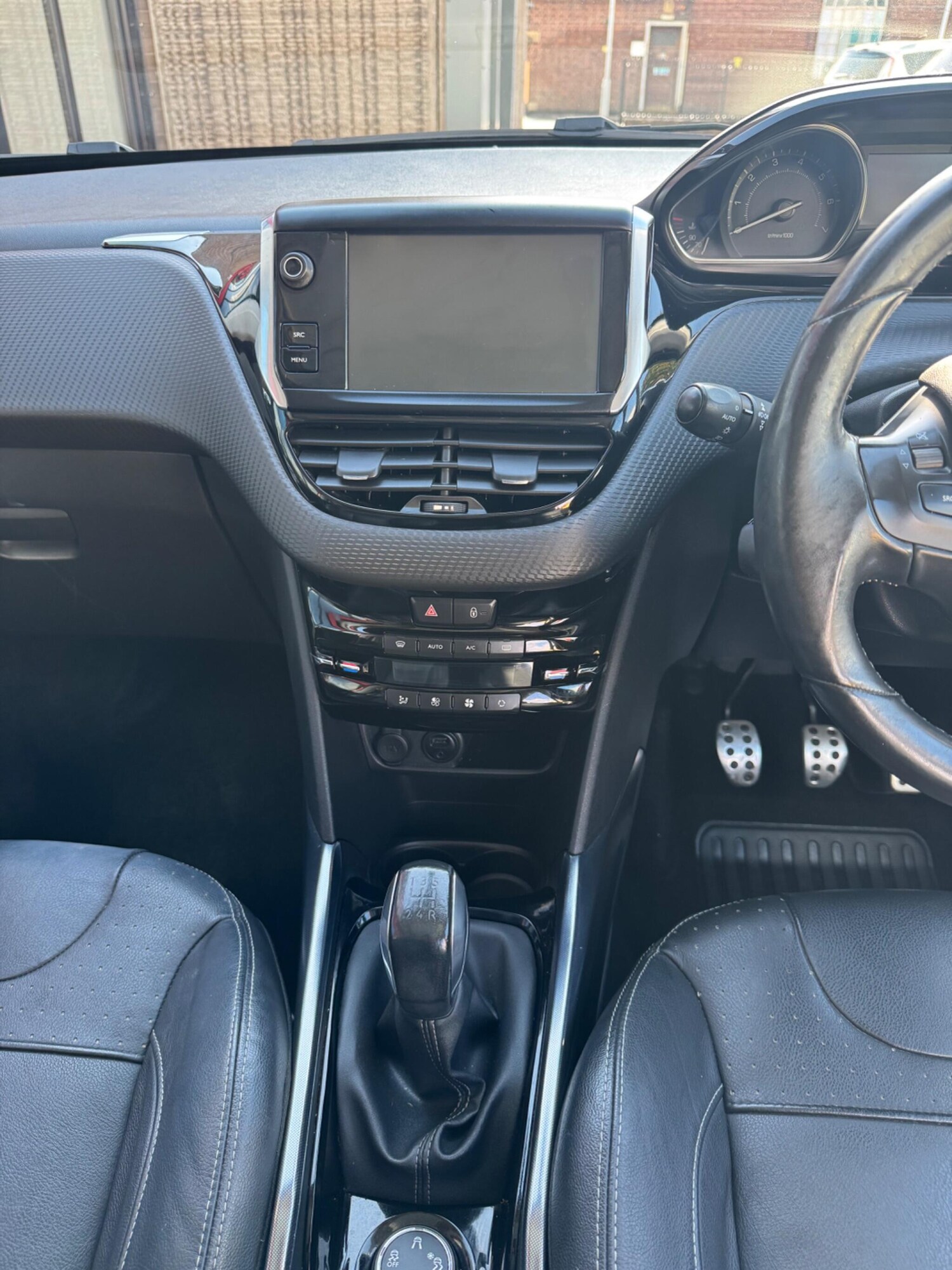 Used Peugeot 2008 2014 for sale - 76099094: Photo 15