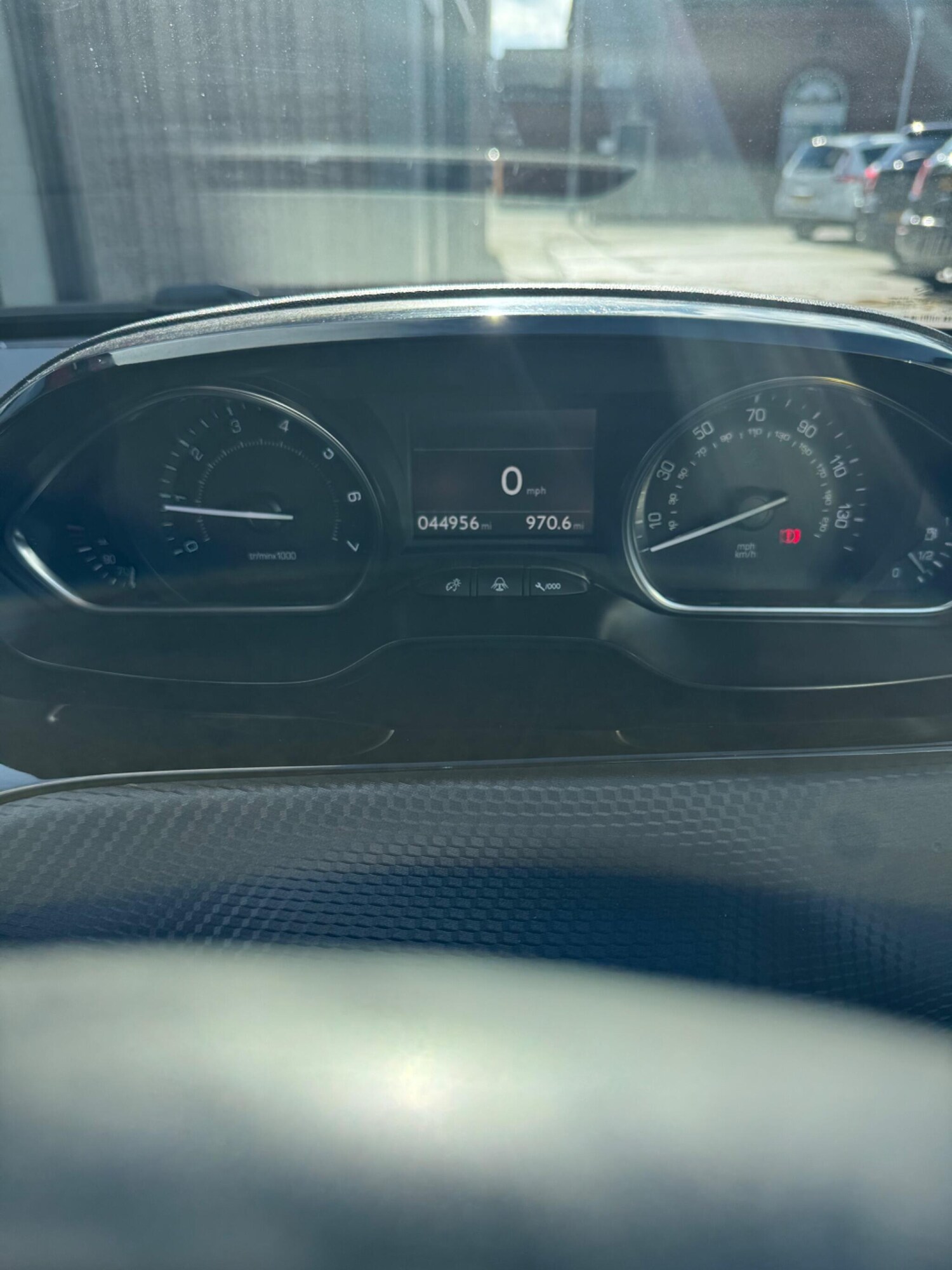 Used Peugeot 2008 2014 for sale - 76099094: Photo 24