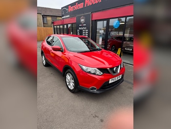 Used Nissan Qashqai 2016 for sale - 76247598: Photo 2