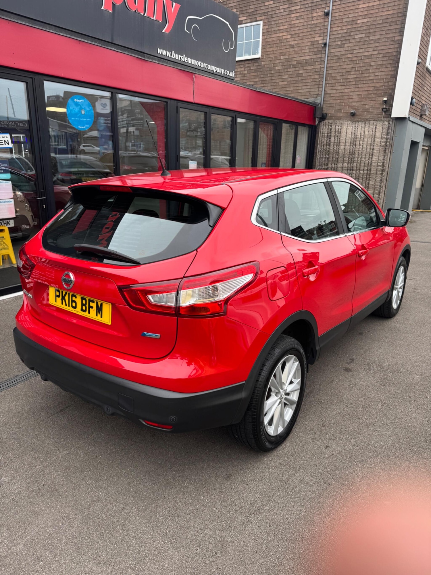 Used Nissan Qashqai 2016 for sale - 76247598: Photo 3