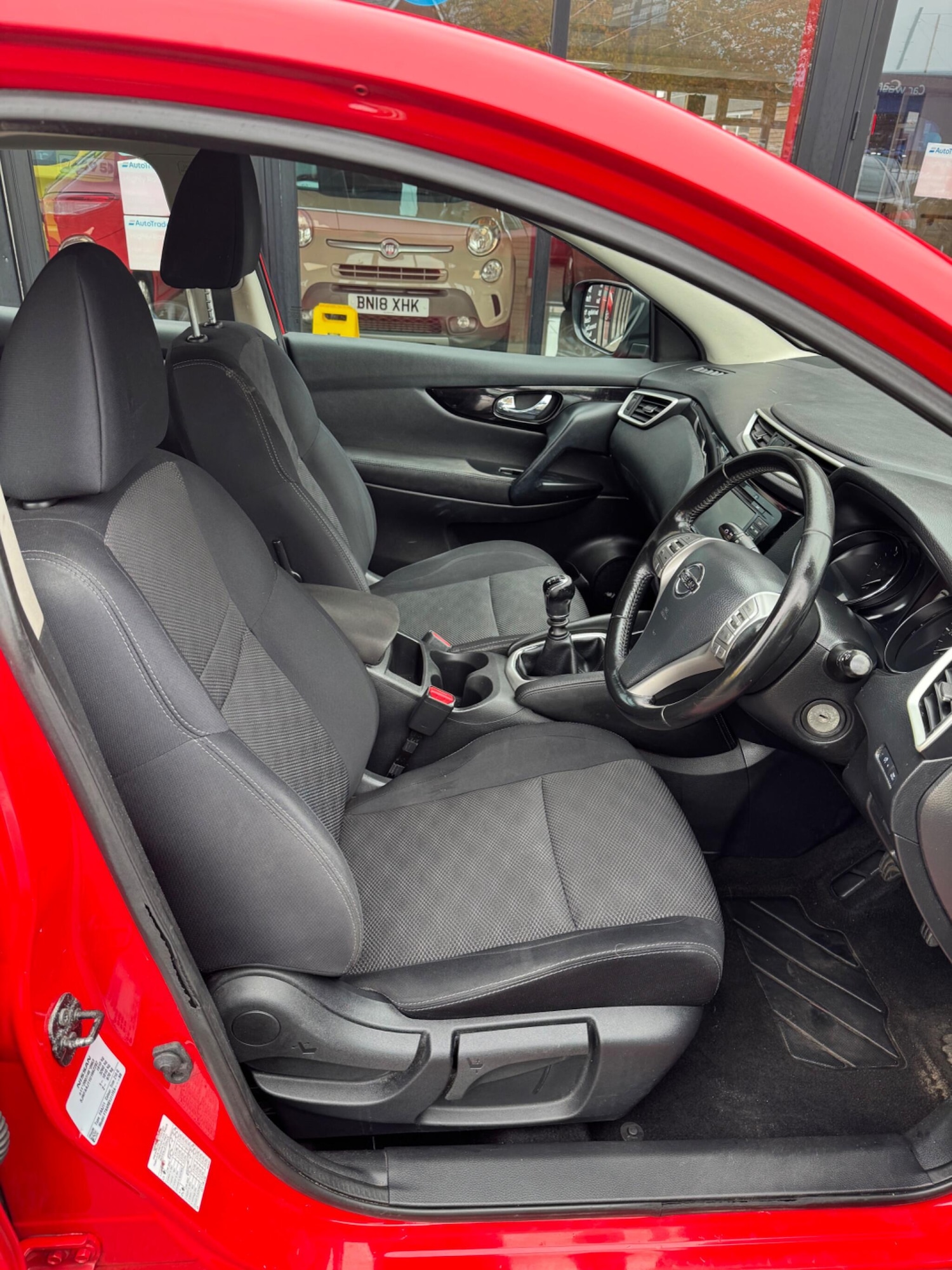 Used Nissan Qashqai 2016 for sale - 76247598: Photo 8