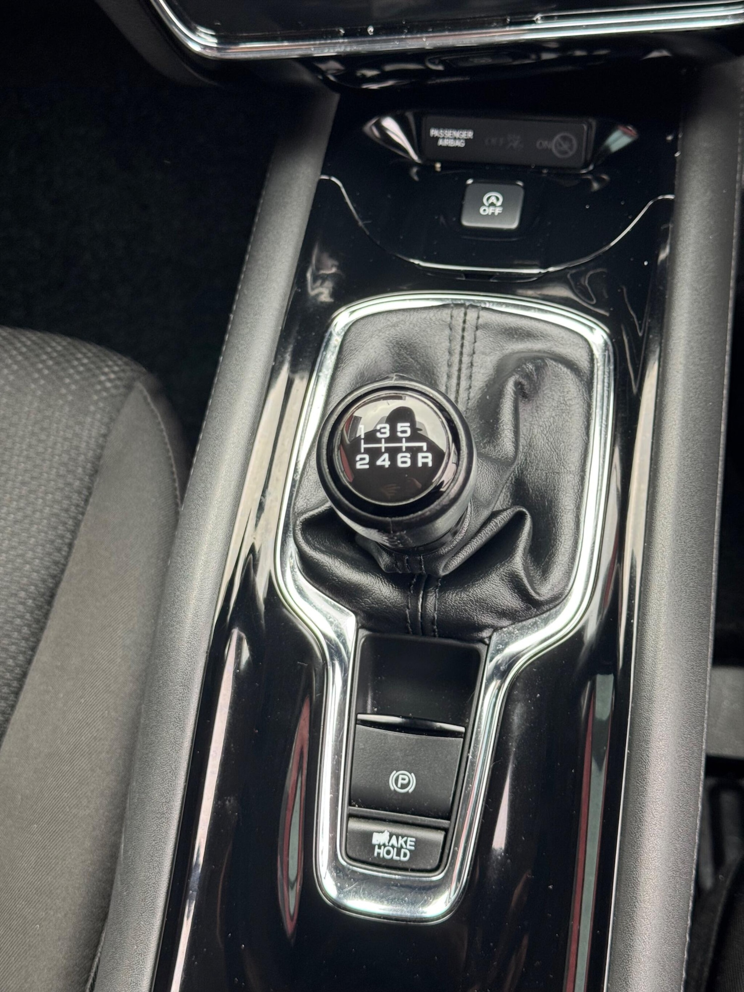 Used Honda HR-V 2017 for sale - 76528021: Photo 22