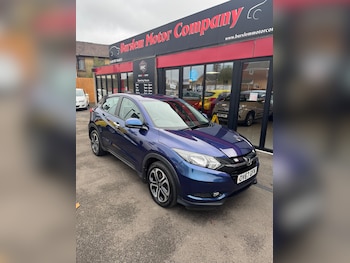 Used Honda HR-V 2017 for sale - 76528021: Photo