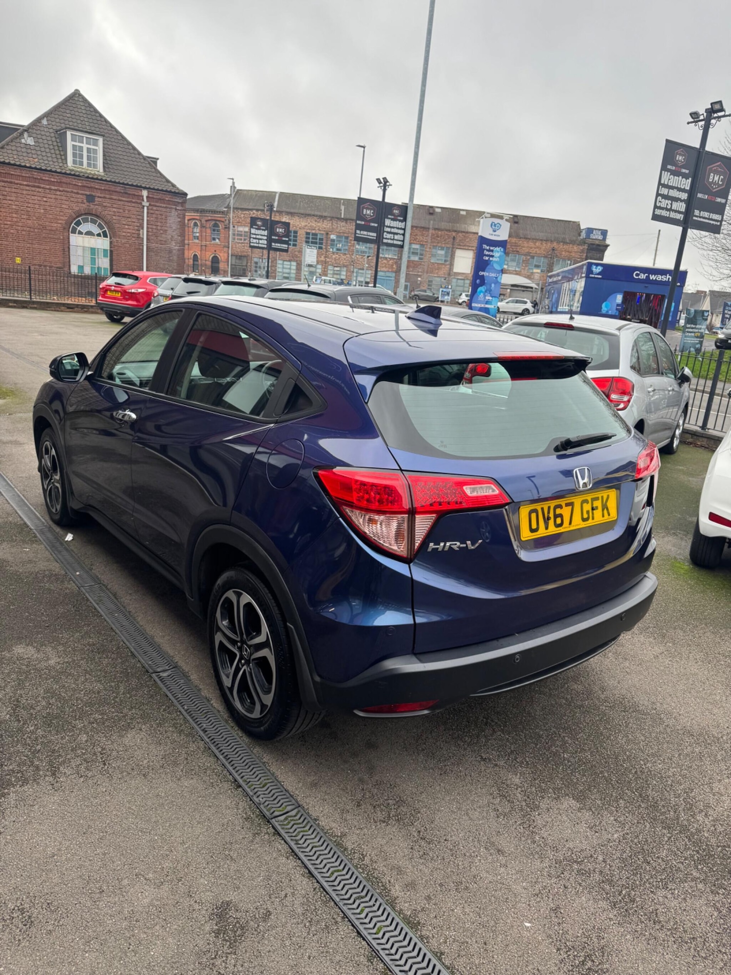 Used Honda HR-V 2017 for sale - 76528021: Photo 5