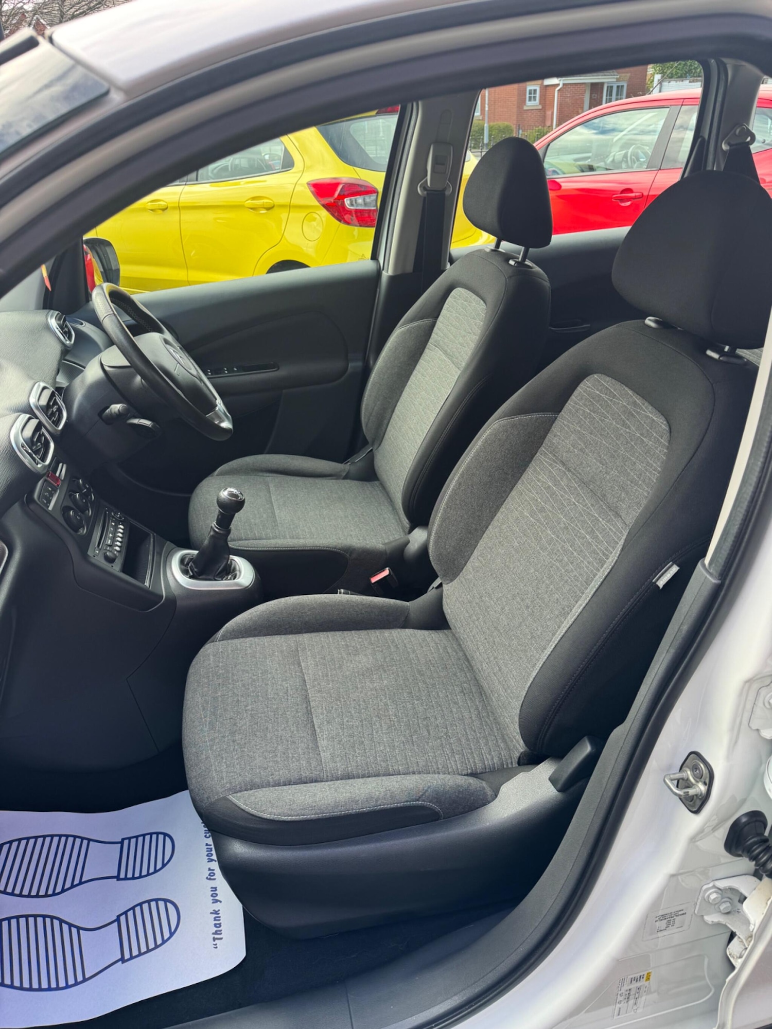 Used Citroen C3 Picasso 2016 for sale - 77709968: Photo 10