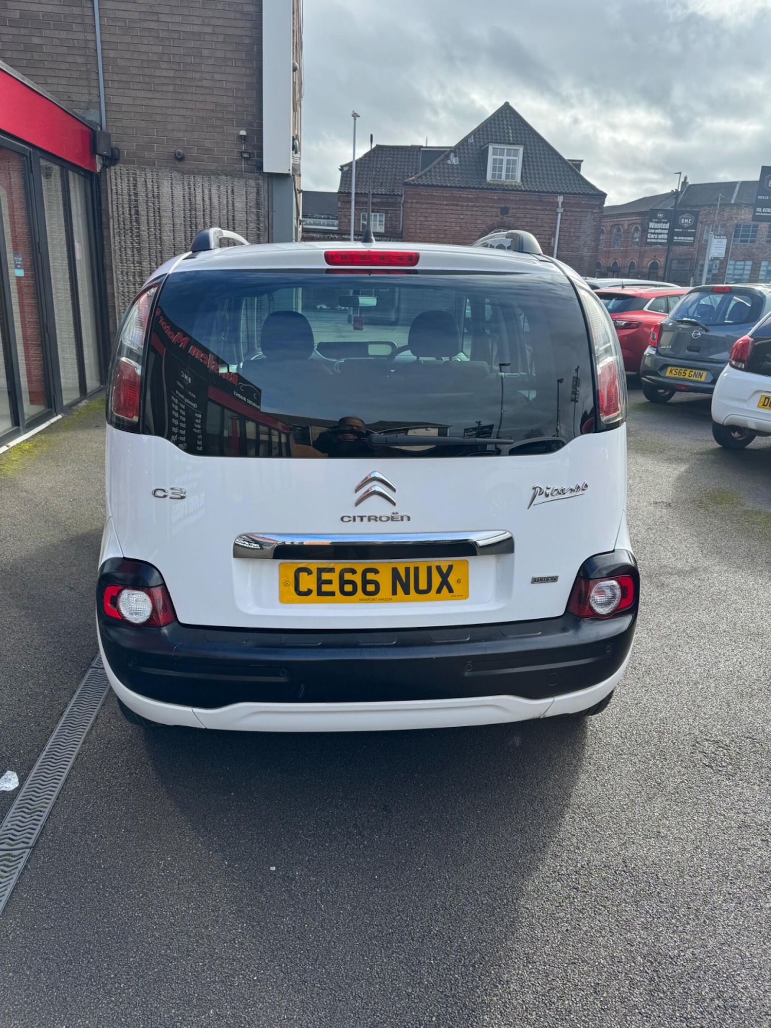 Used Citroen C3 Picasso 2016 for sale - 77709968: Photo 4