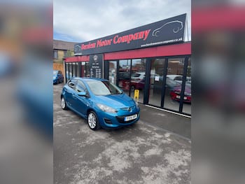 Used Mazda Mazda2 2014 for sale - 79741532: Photo