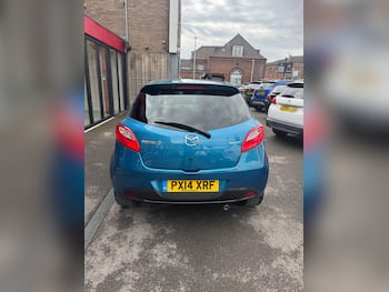 Used Mazda Mazda2 2014 for sale - 79741532: Photo