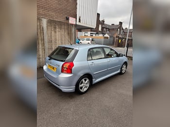 Used Toyota Corolla 2004 for sale - 79670074: Photo