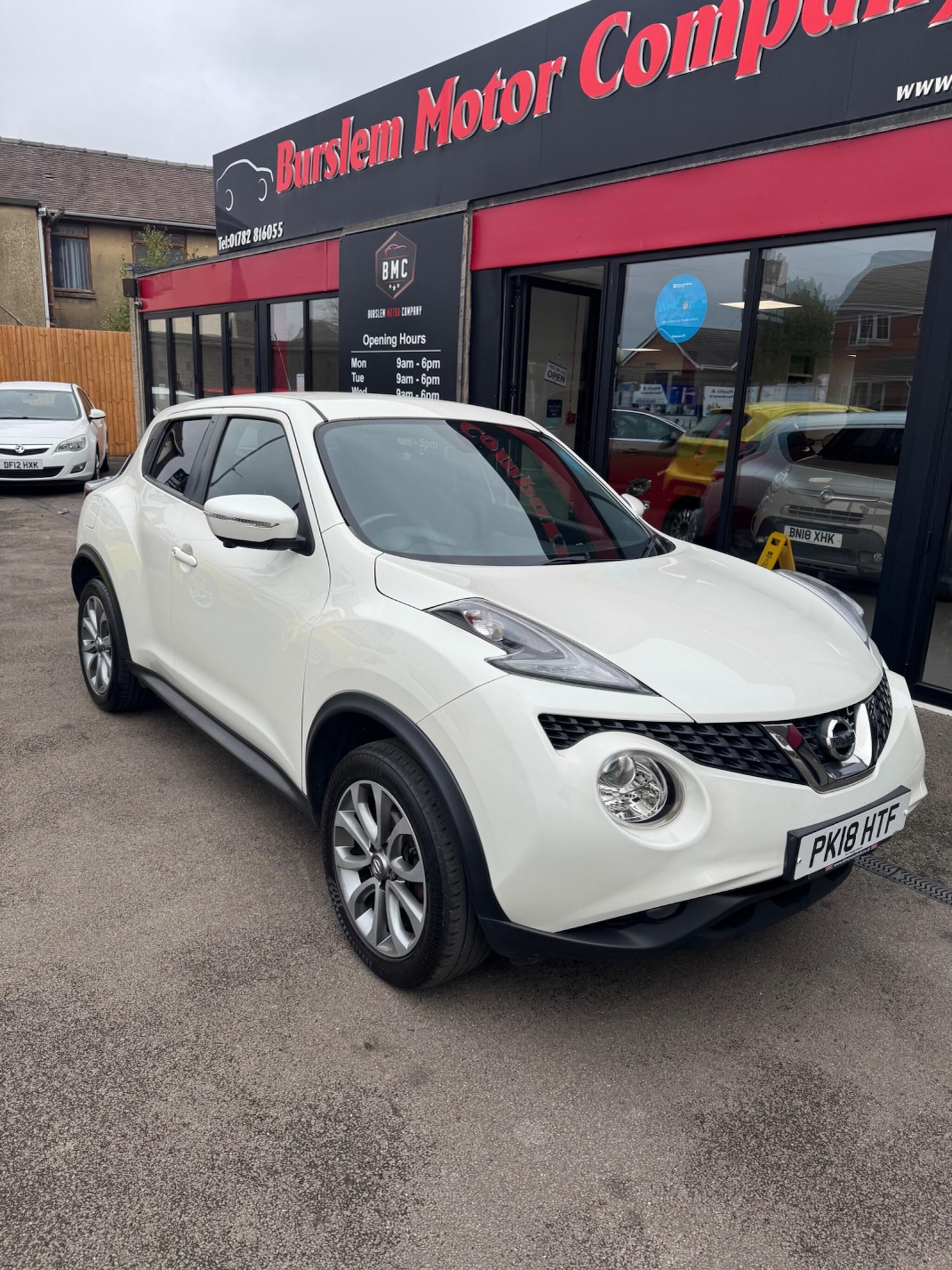 Used Nissan Juke 2018 for sale - 76990995: Photo 2