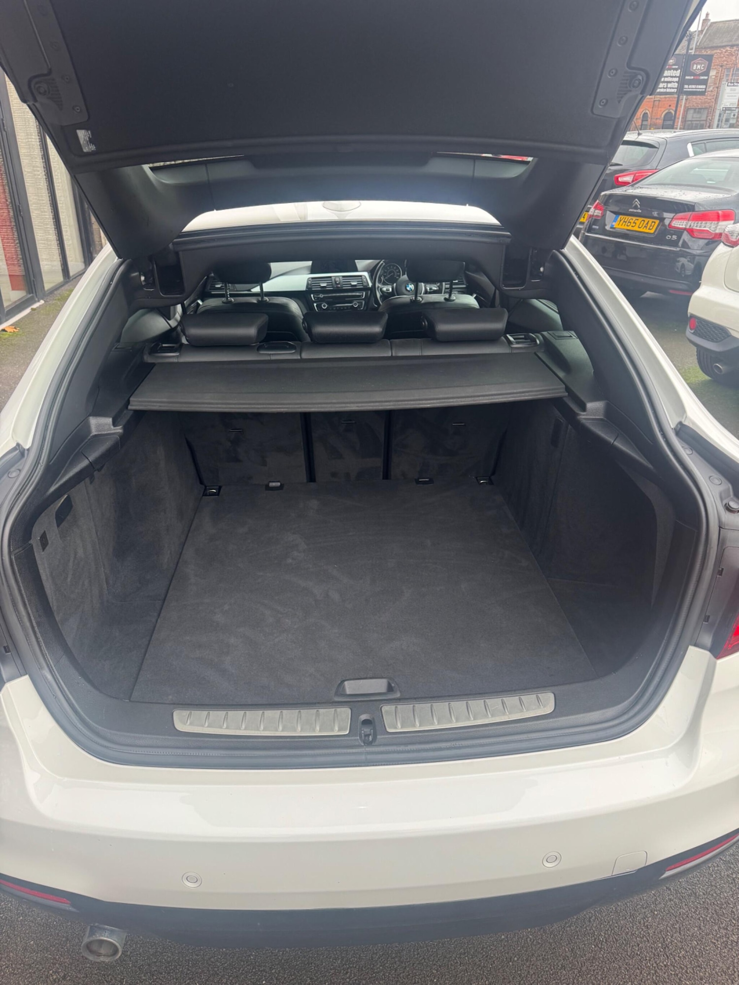 Used BMW 3 Series 2014 for sale - 76549949: Photo 12