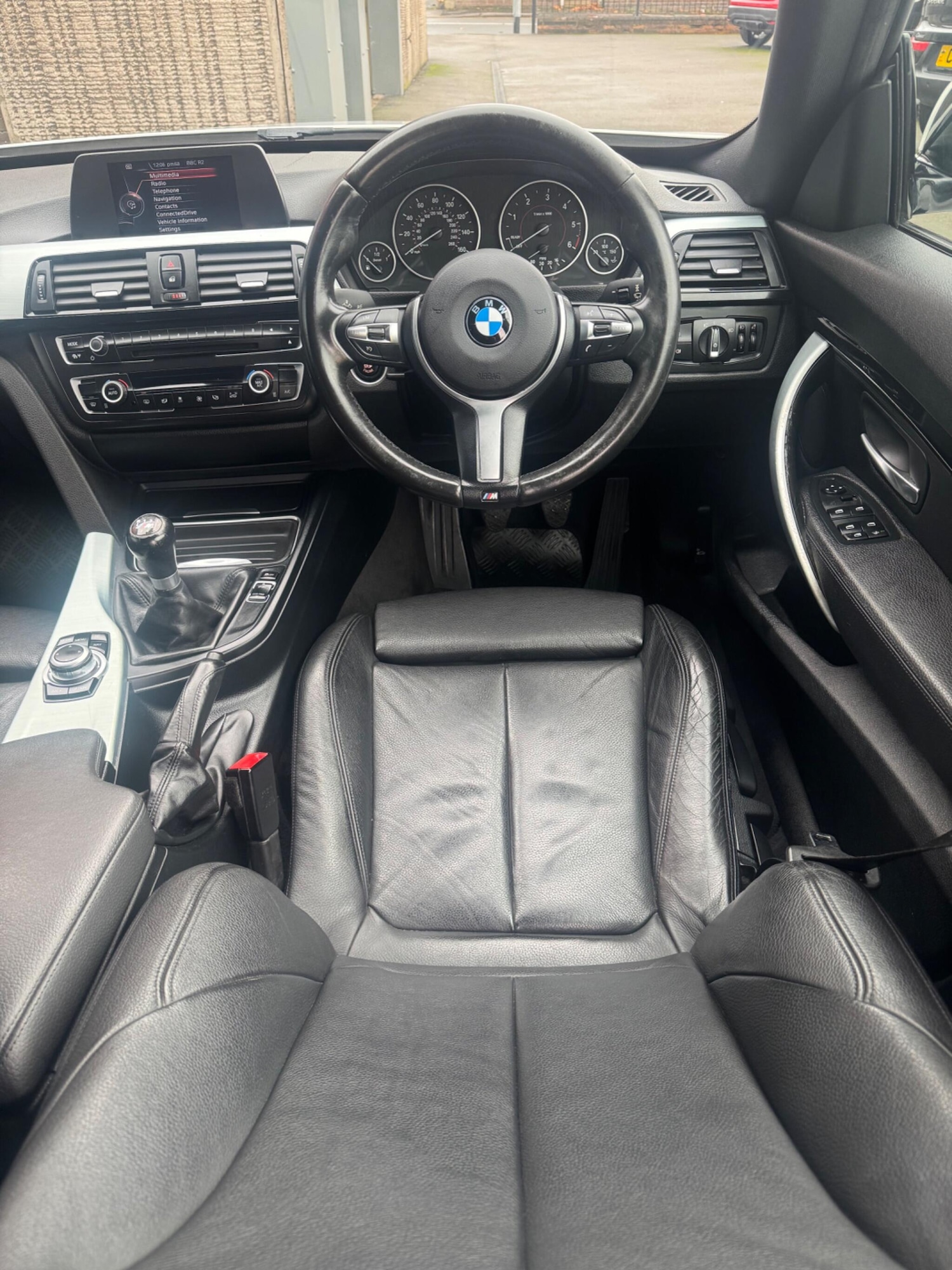 Used BMW 3 Series 2014 for sale - 76549949: Photo 14