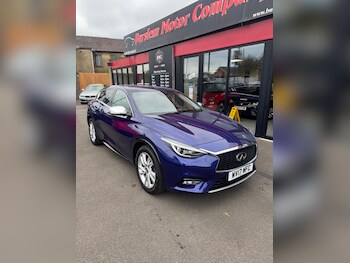 Used Infiniti Q30 2017 for sale - 78481304: Photo