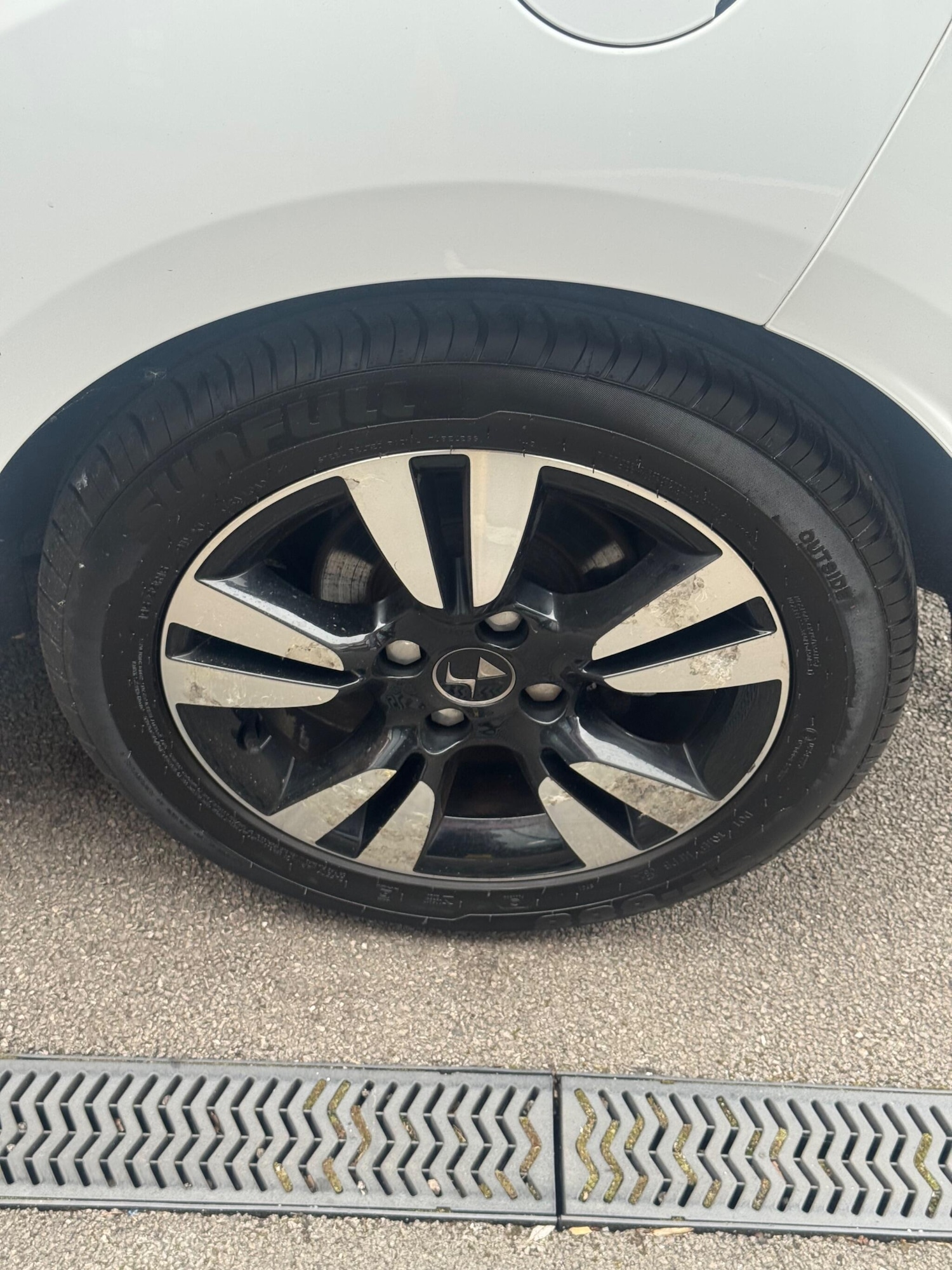 Used Citroen DS3 2015 for sale - 77982535: Photo 21