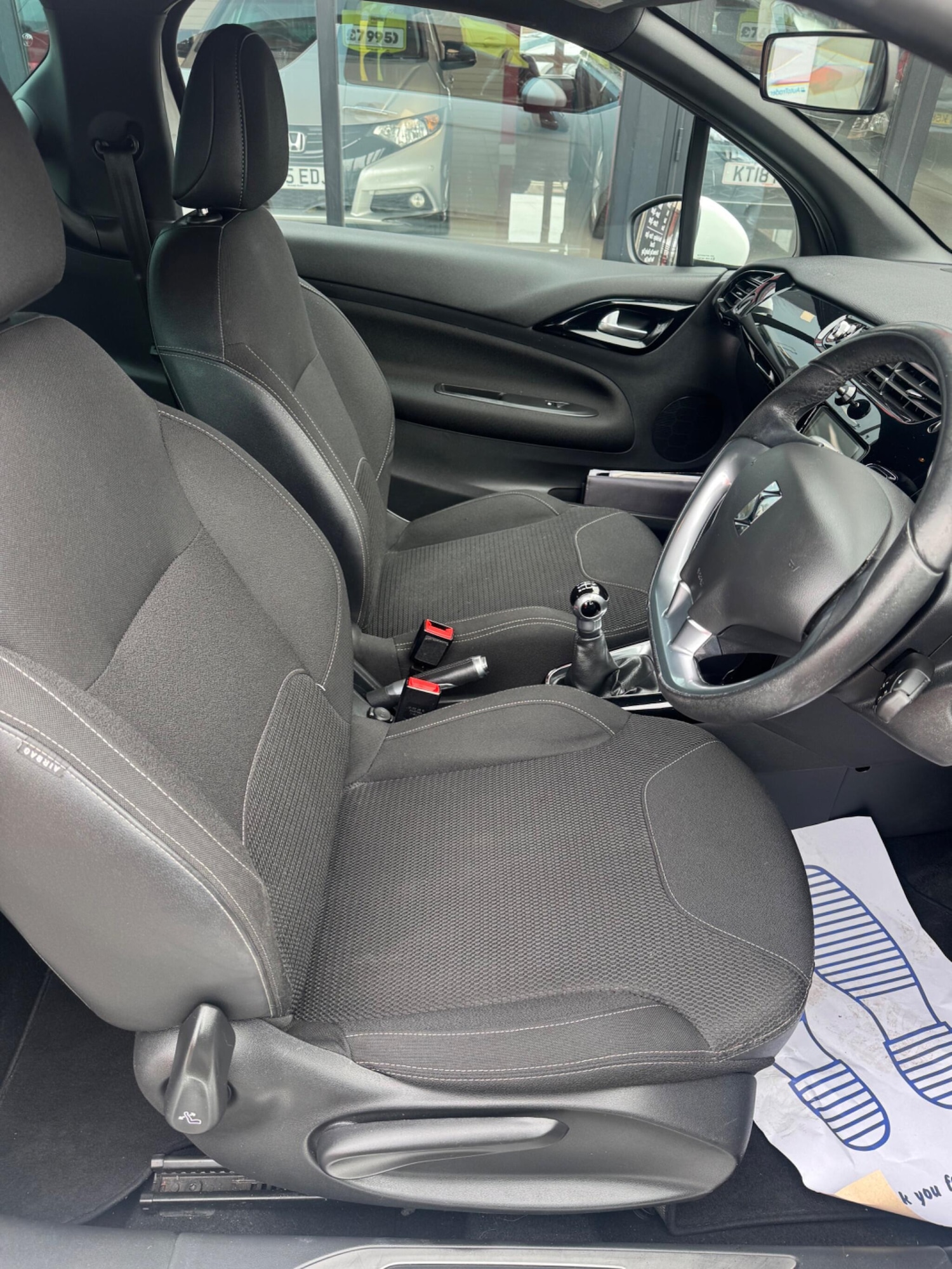 Used Citroen DS3 2015 for sale - 77982535: Photo 8