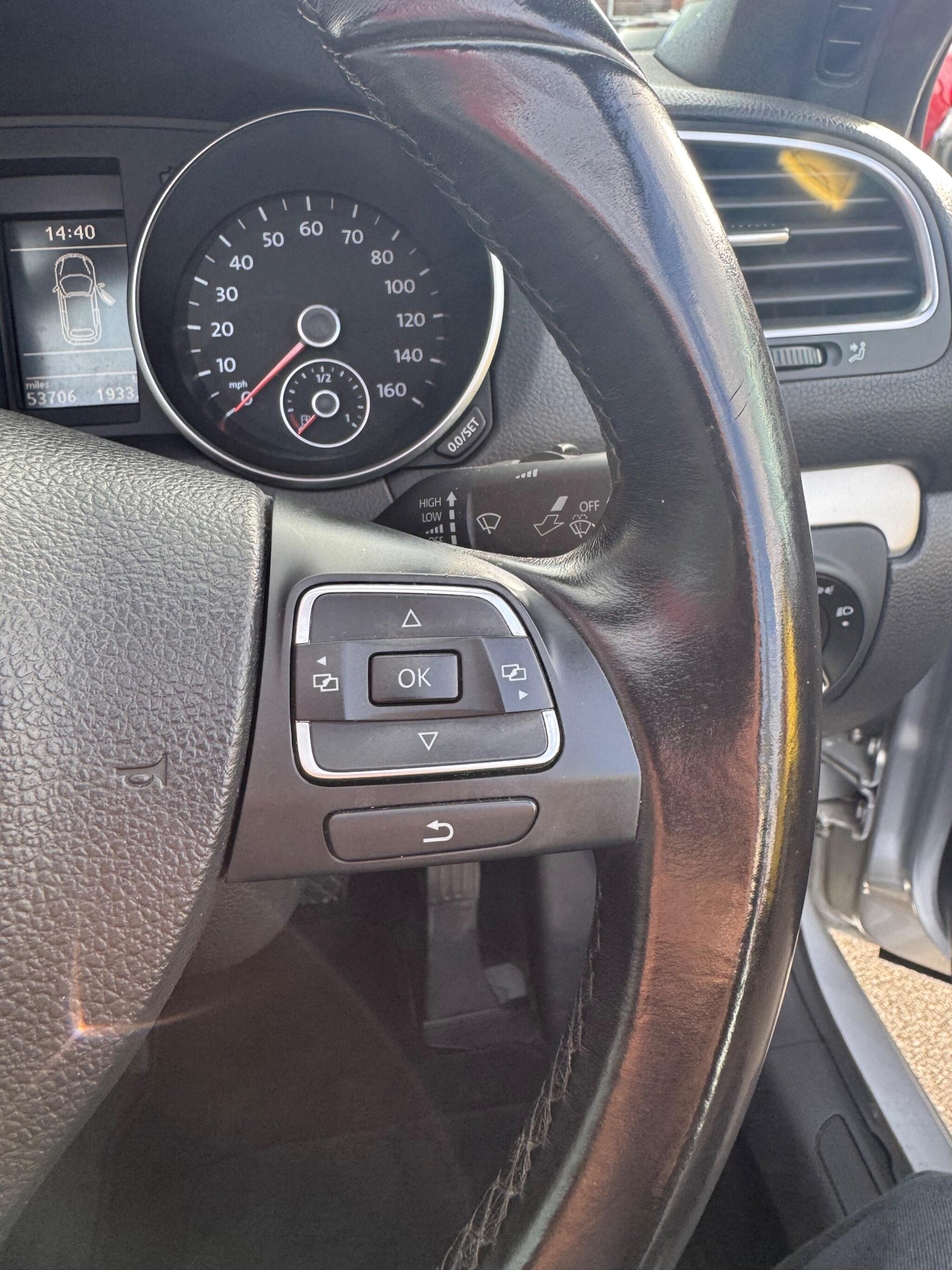 Used Volkswagen Golf 2012 for sale - 77637860: Photo 16