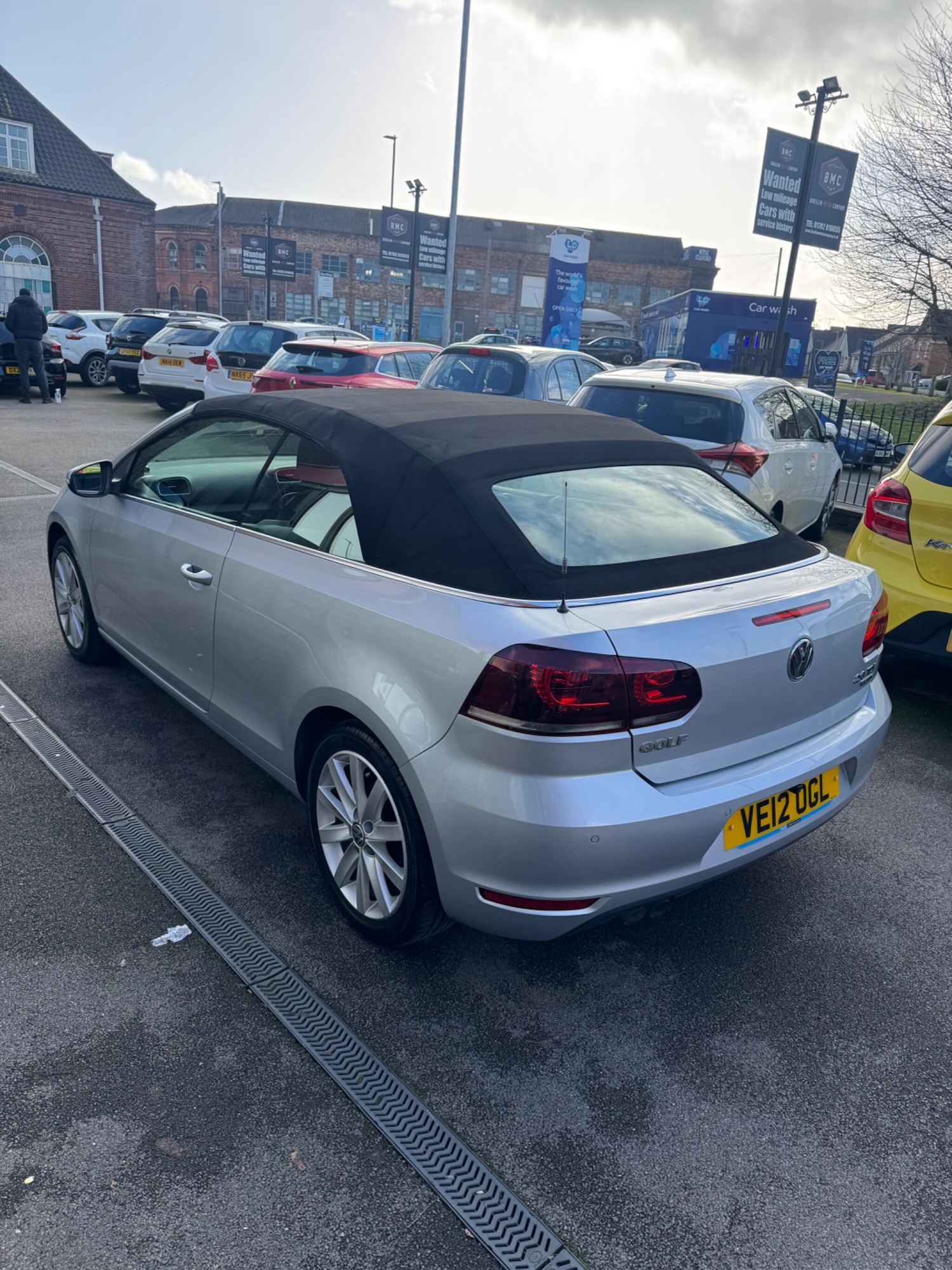 Used Volkswagen Golf 2012 for sale - 77637860: Photo 5