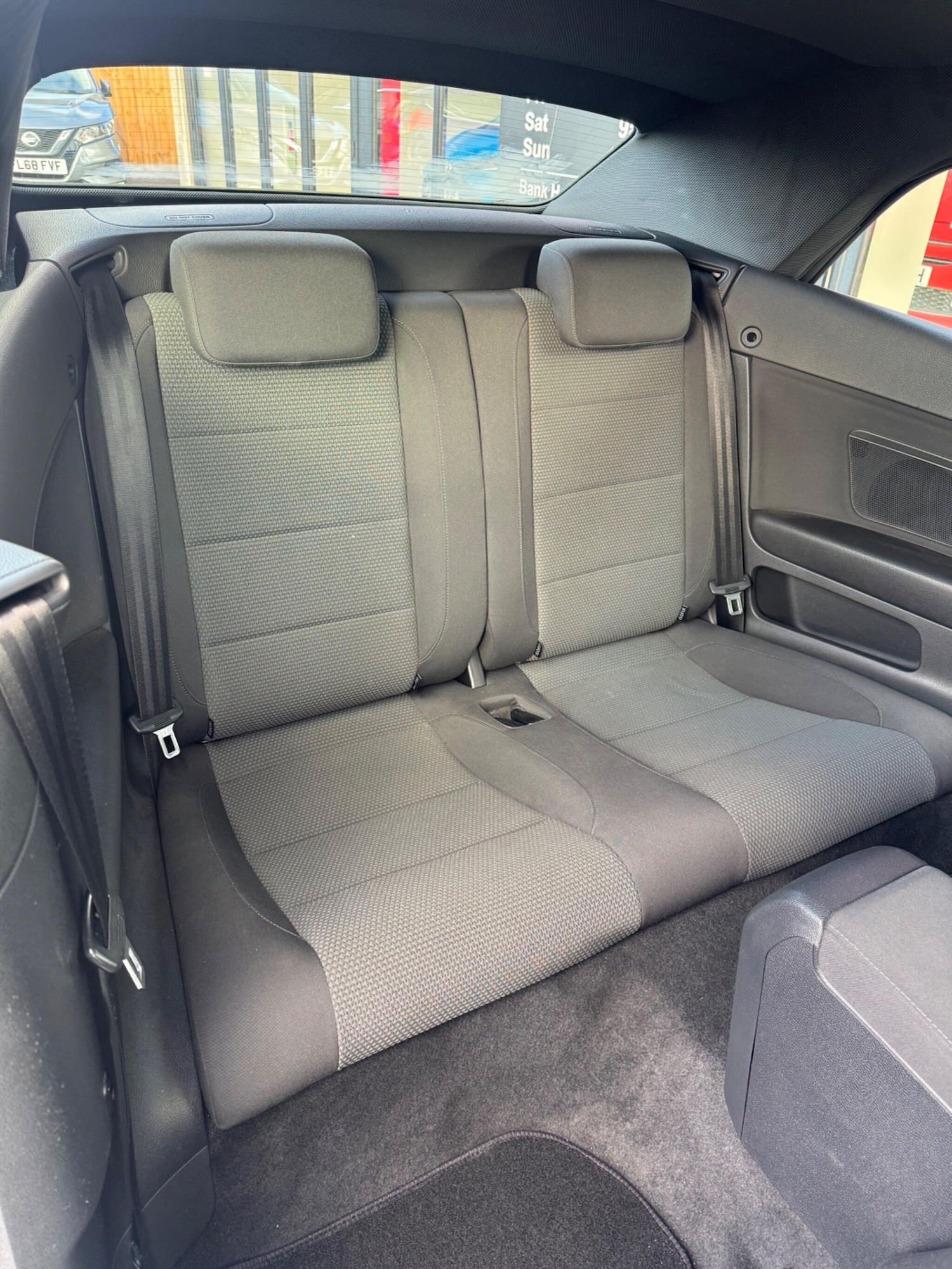 Used Volkswagen Golf 2012 for sale - 77637860: Photo 9