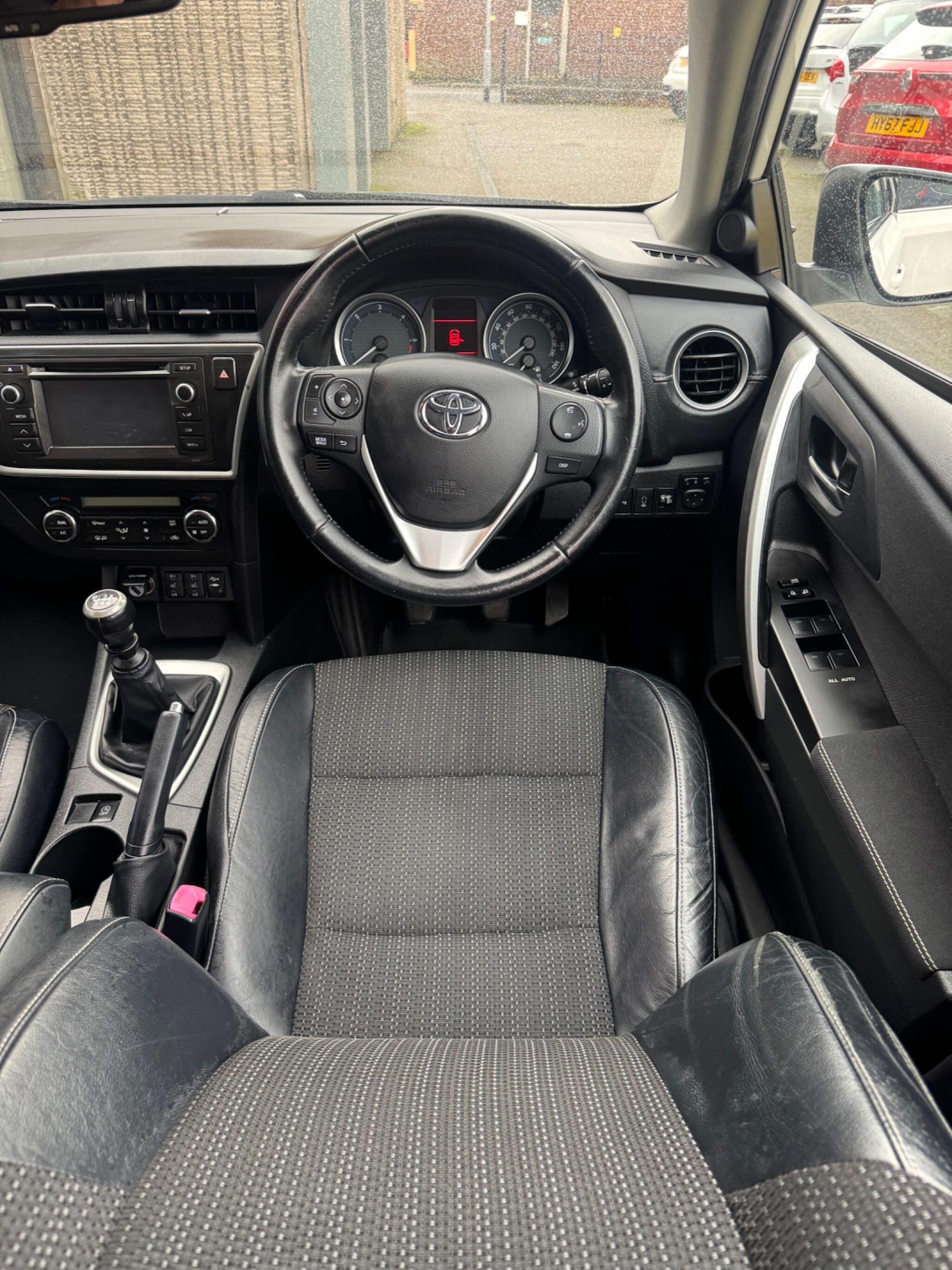 Used Toyota Auris 2013 for sale - 77633124: Photo 13