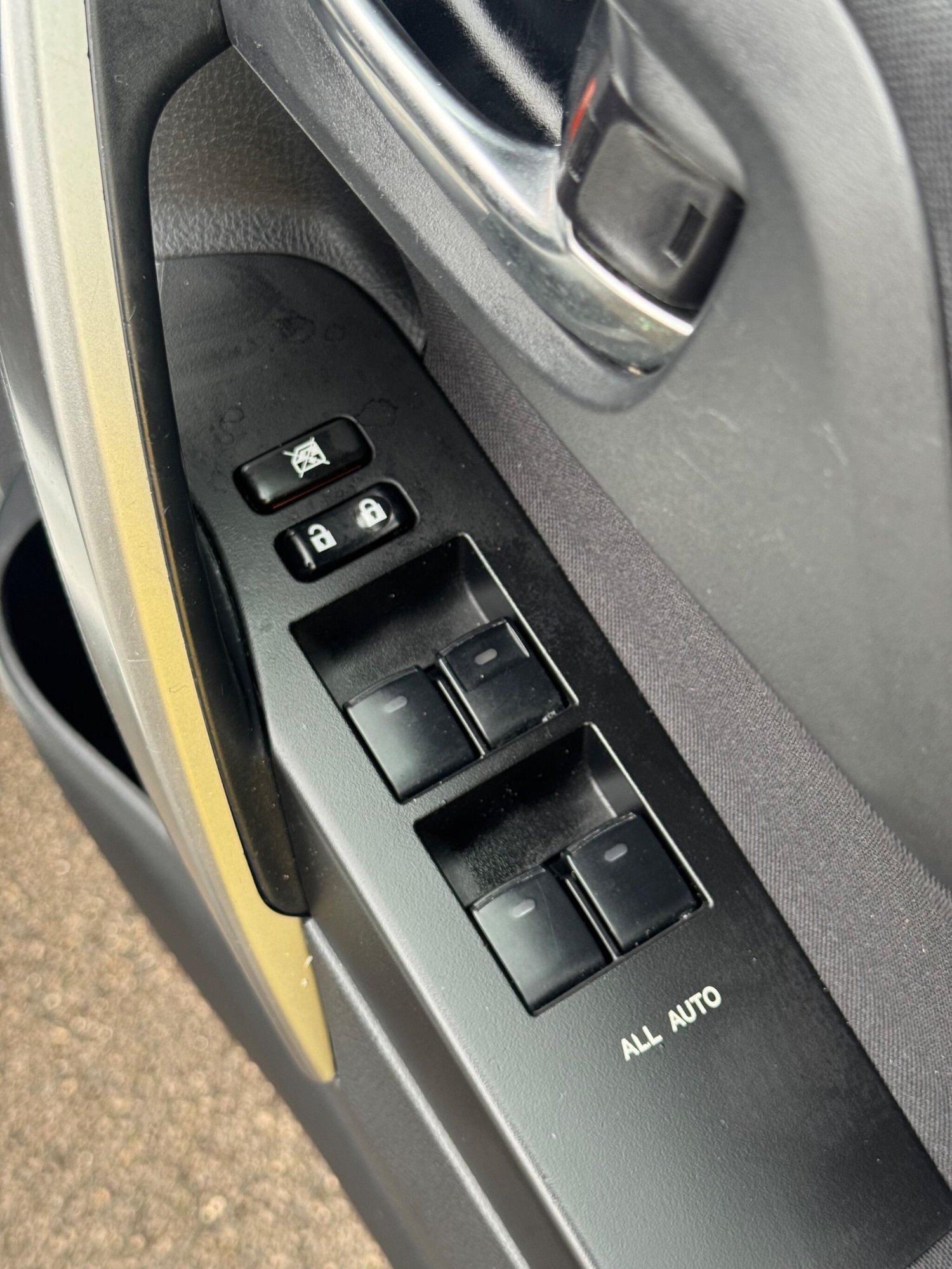 Used Toyota Auris 2013 for sale - 77633124: Photo 15