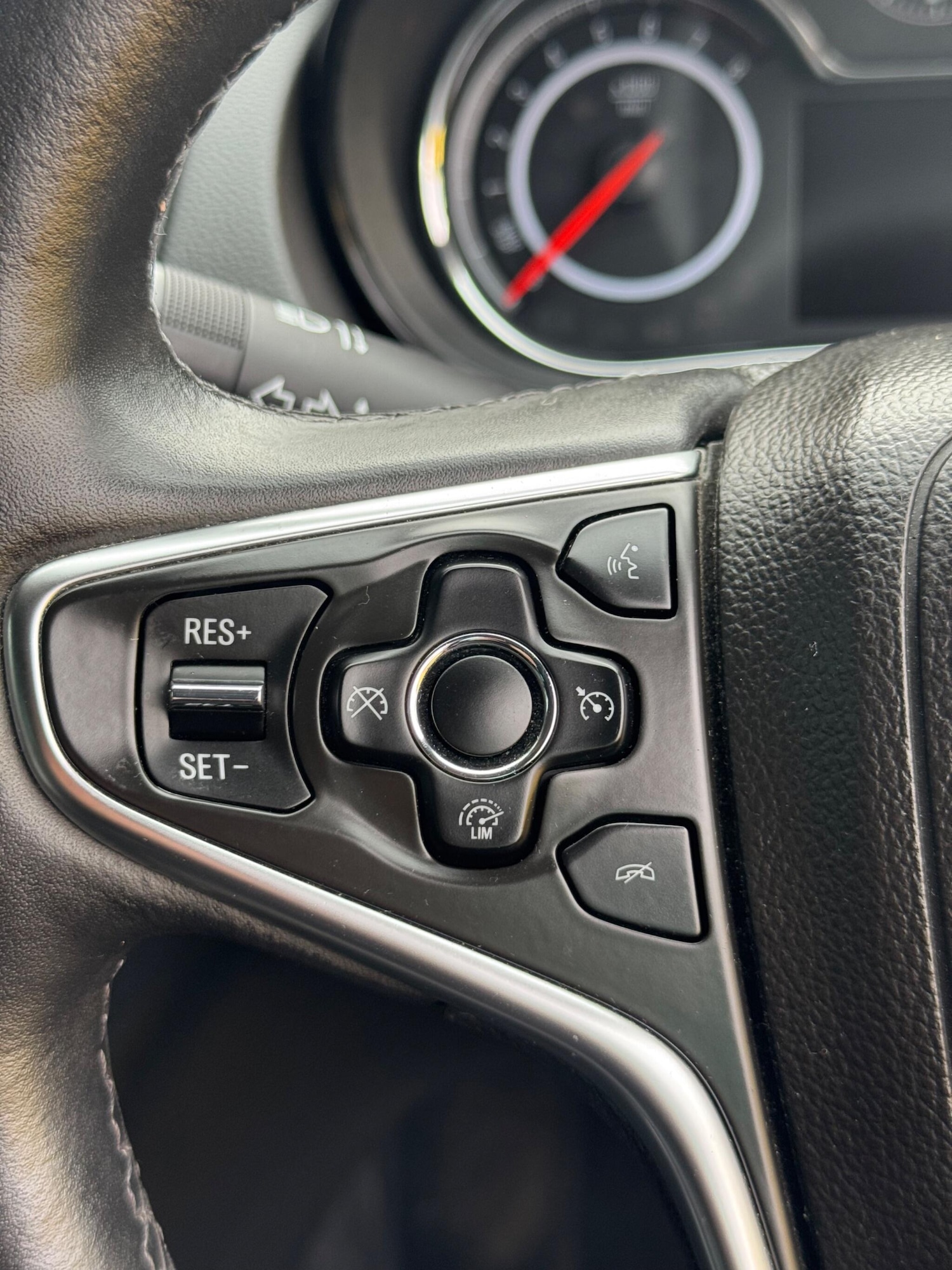 Used Vauxhall Insignia 2016 for sale - 77537257: Photo 18