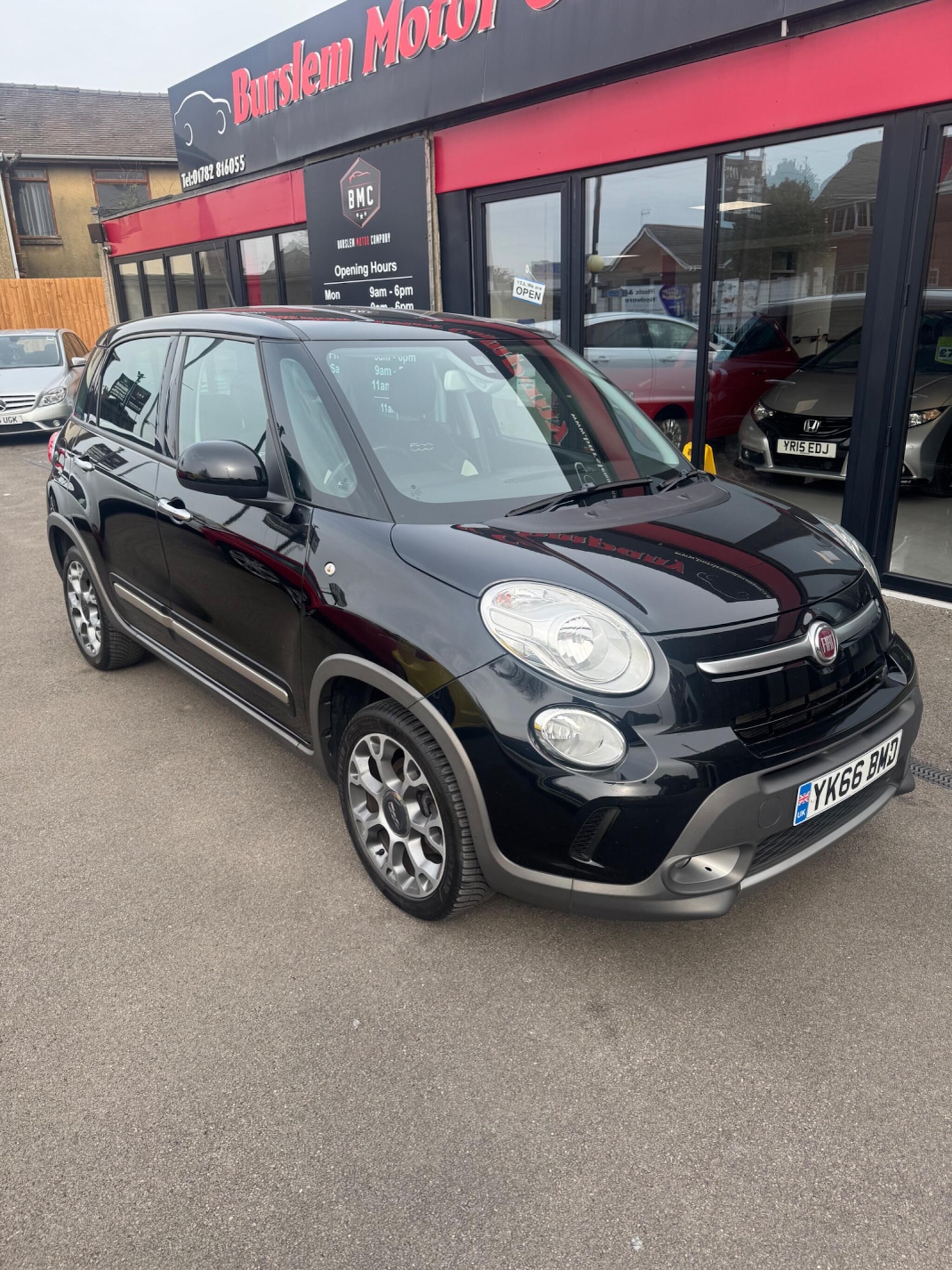 Used Fiat 500L 2017 for sale - 77982674: Photo 2