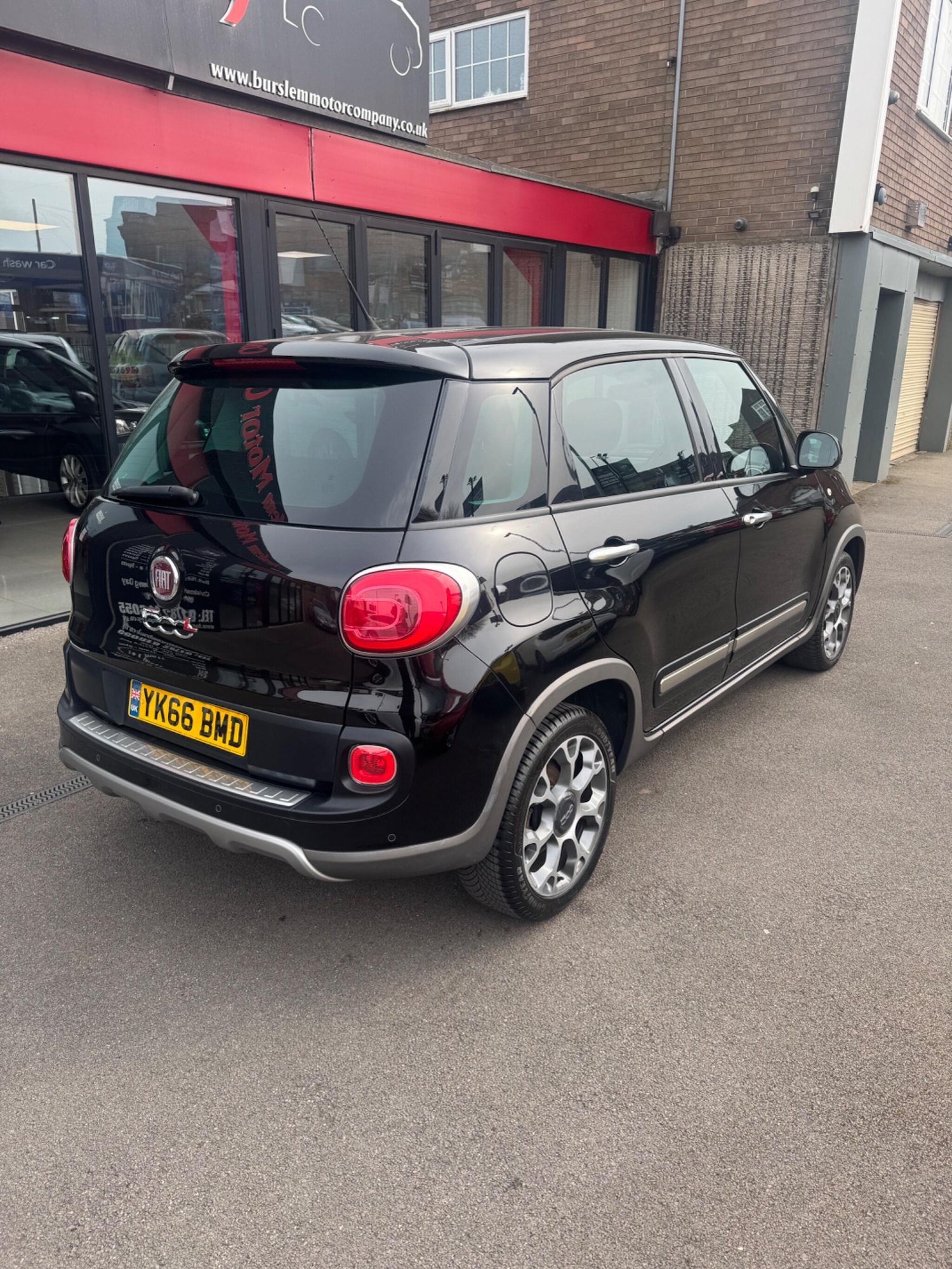 Used Fiat 500L 2017 for sale - 77982674: Photo 3