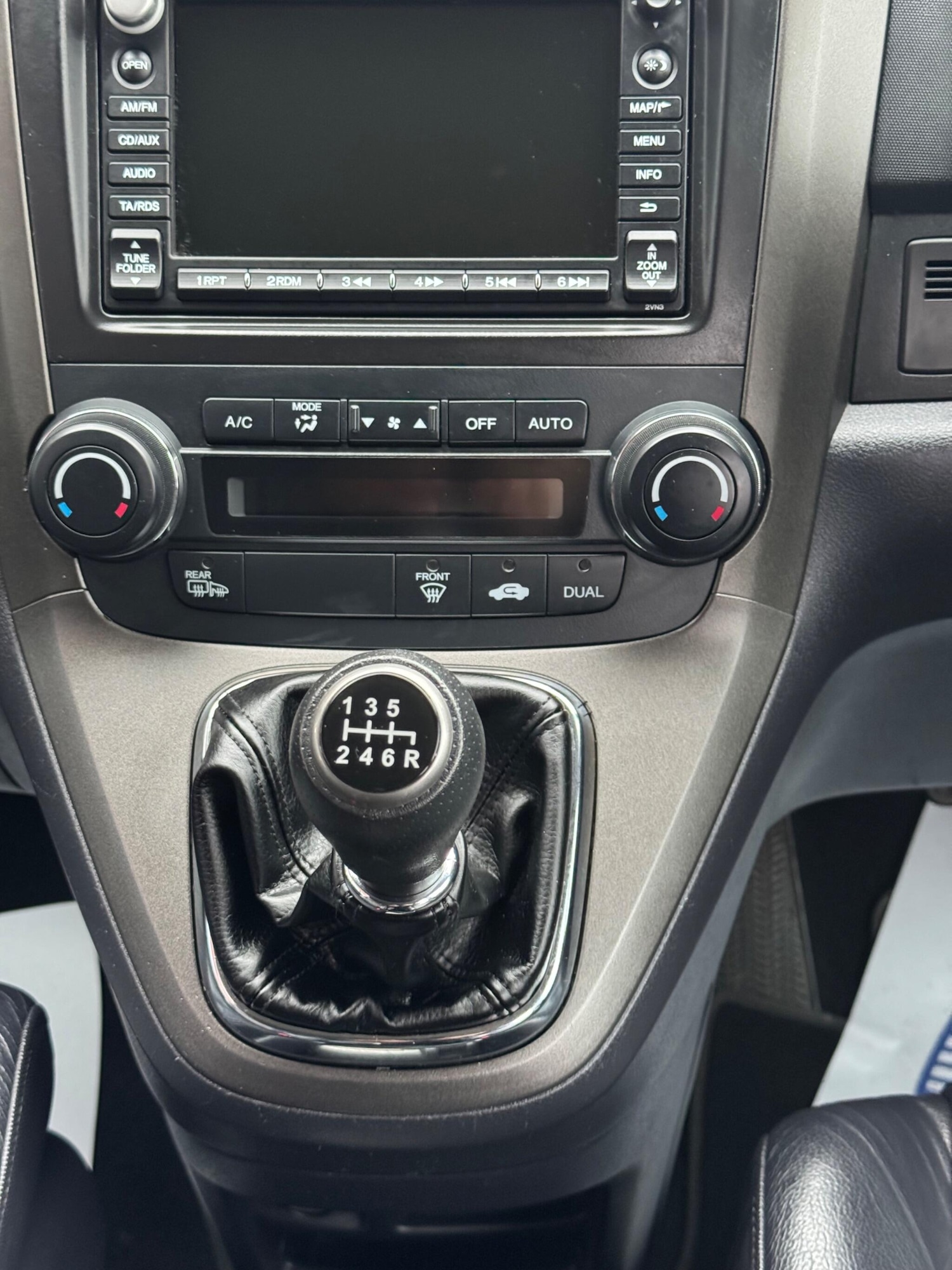 Used Honda CR-V 2011 for sale - 77426084: Photo 15