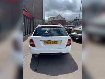 Used Mercedes-Benz C Class 2014 for sale - 78898772: Photo