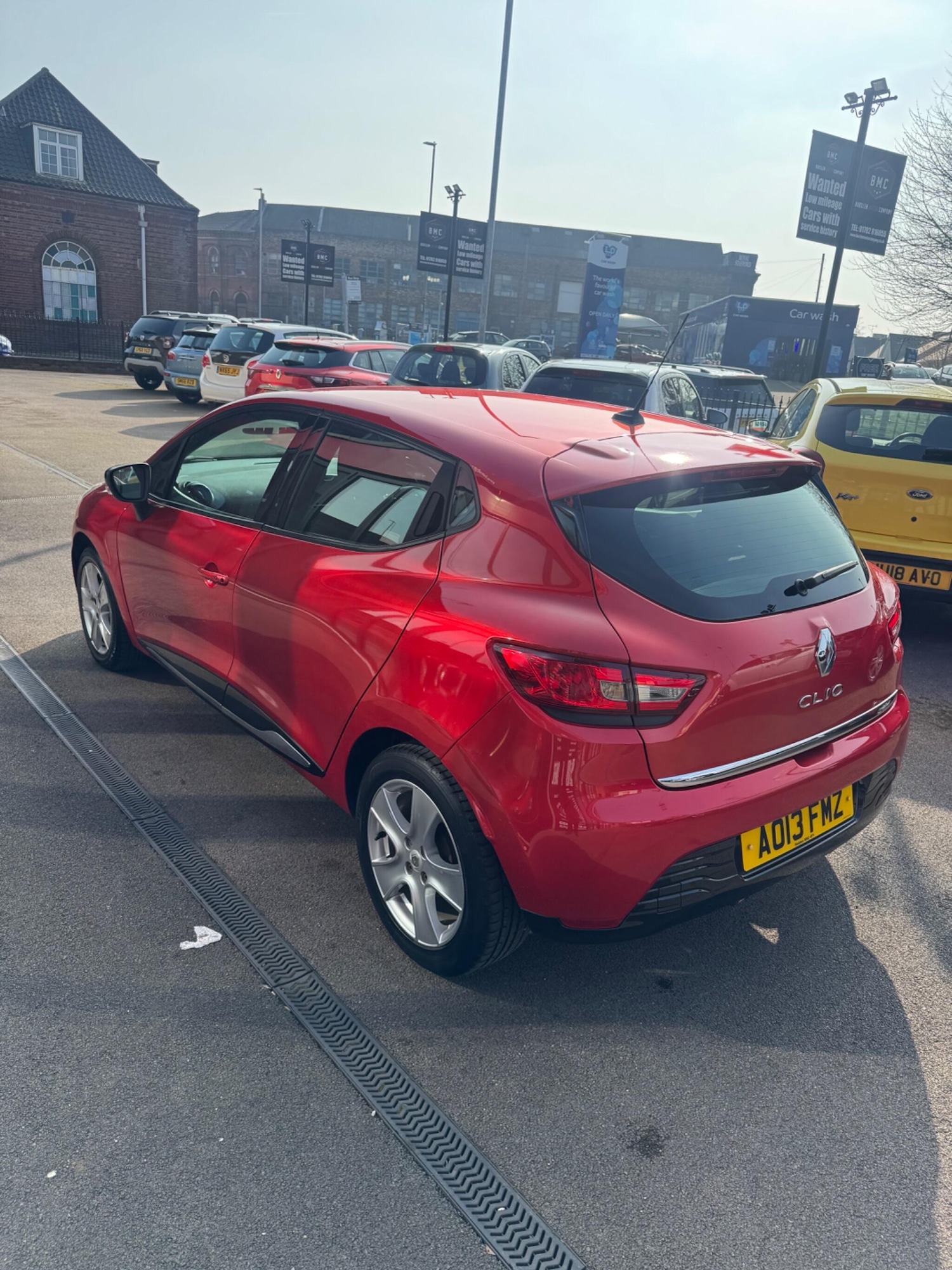 Used Renault Clio for sale - 77977970: Photo 5