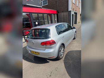 Used Volkswagen Golf 2011 for sale - 79033538: Photo