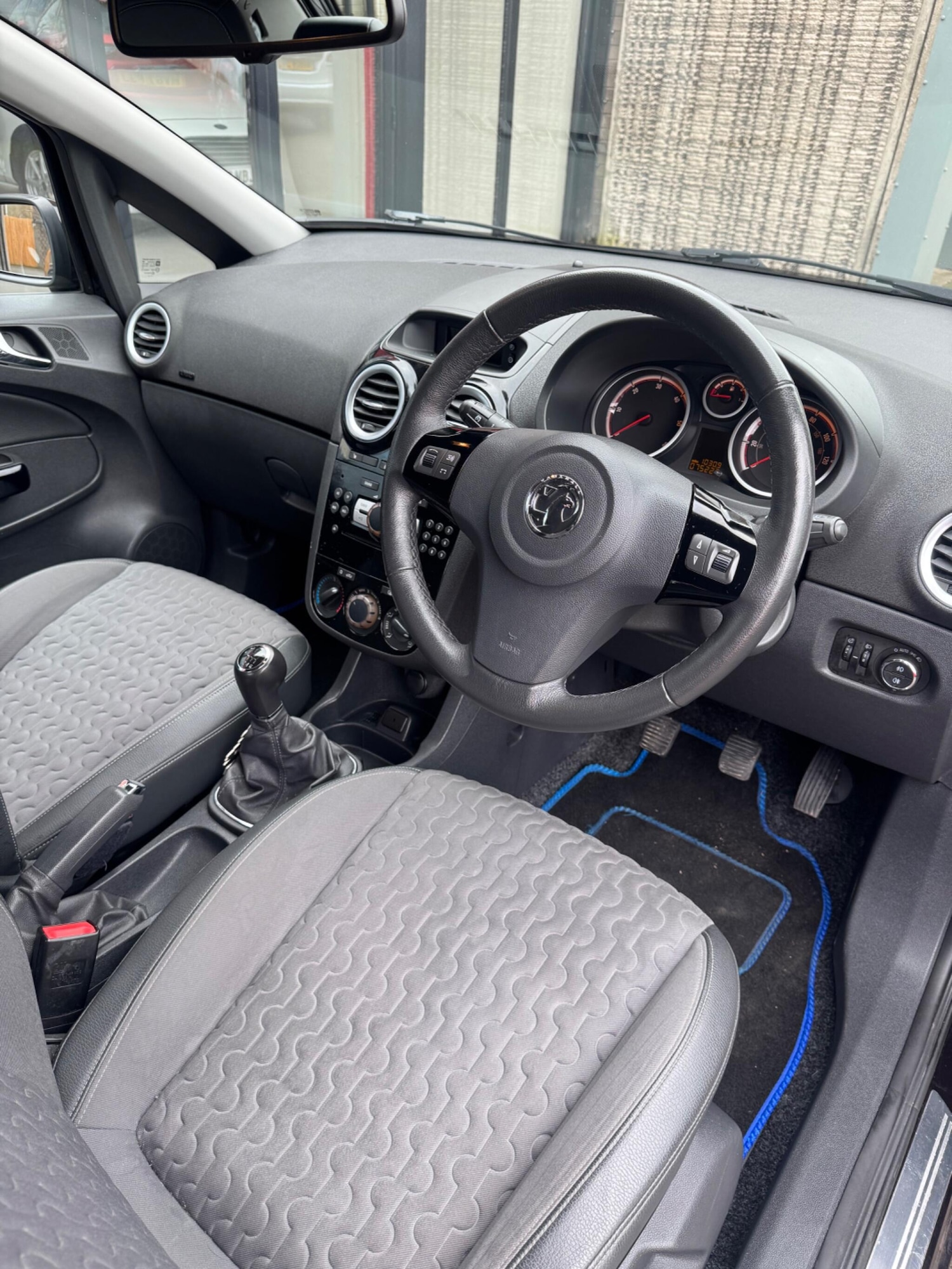 Used Vauxhall Corsa 2014 for sale - 77710586: Photo 14