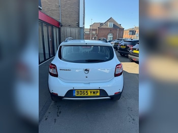 Used Dacia Sandero Stepway 2015 for sale - 79188557: Photo