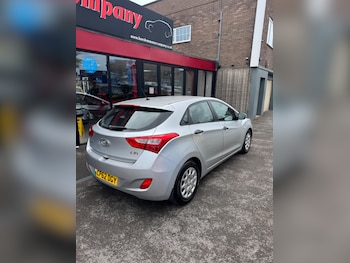 Used Hyundai i30 2012 for sale - 77598805: Photo