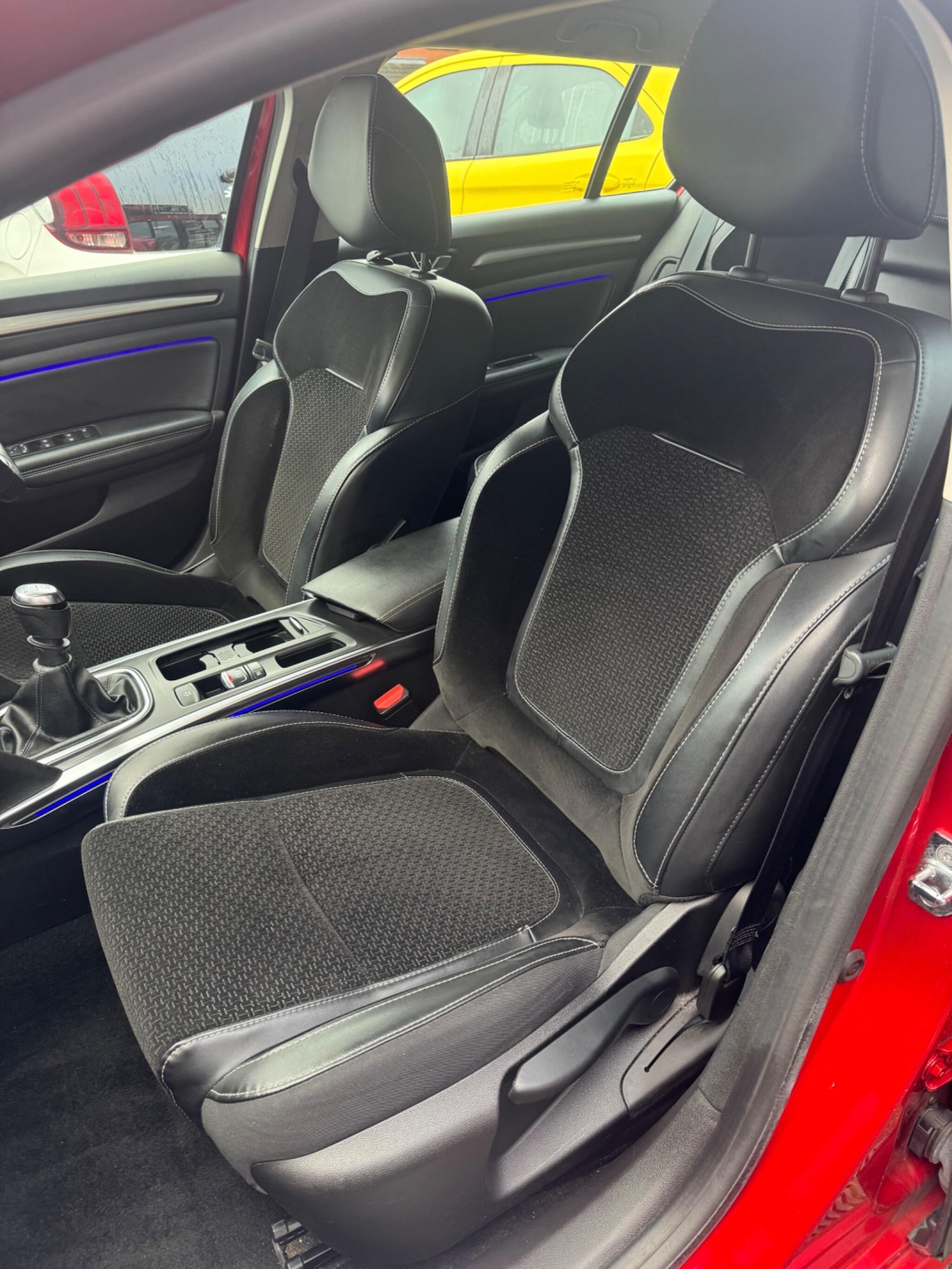 Used Renault Megane 2017 for sale - 77015404: Photo 10