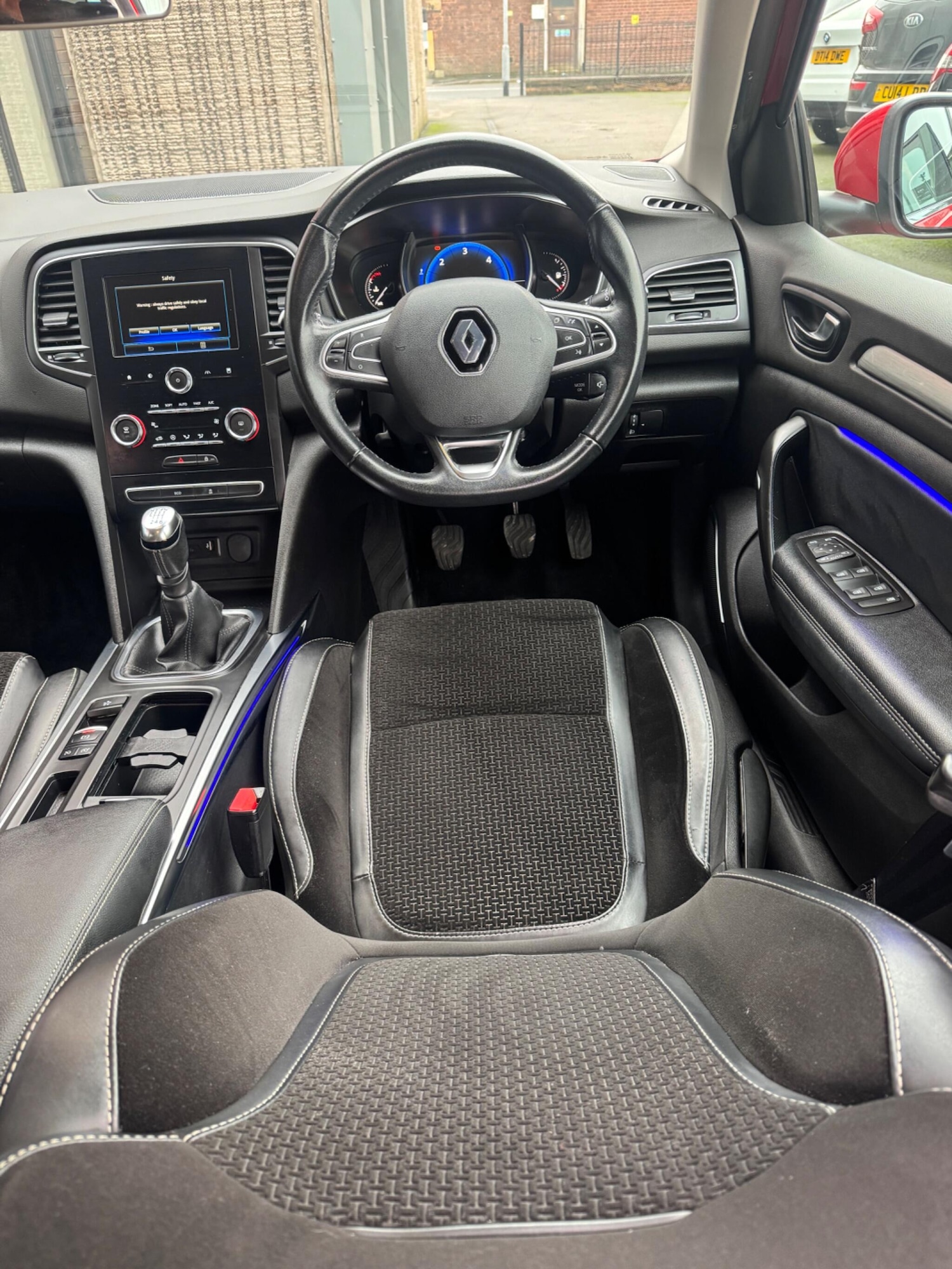 Used Renault Megane 2017 for sale - 77015404: Photo 13