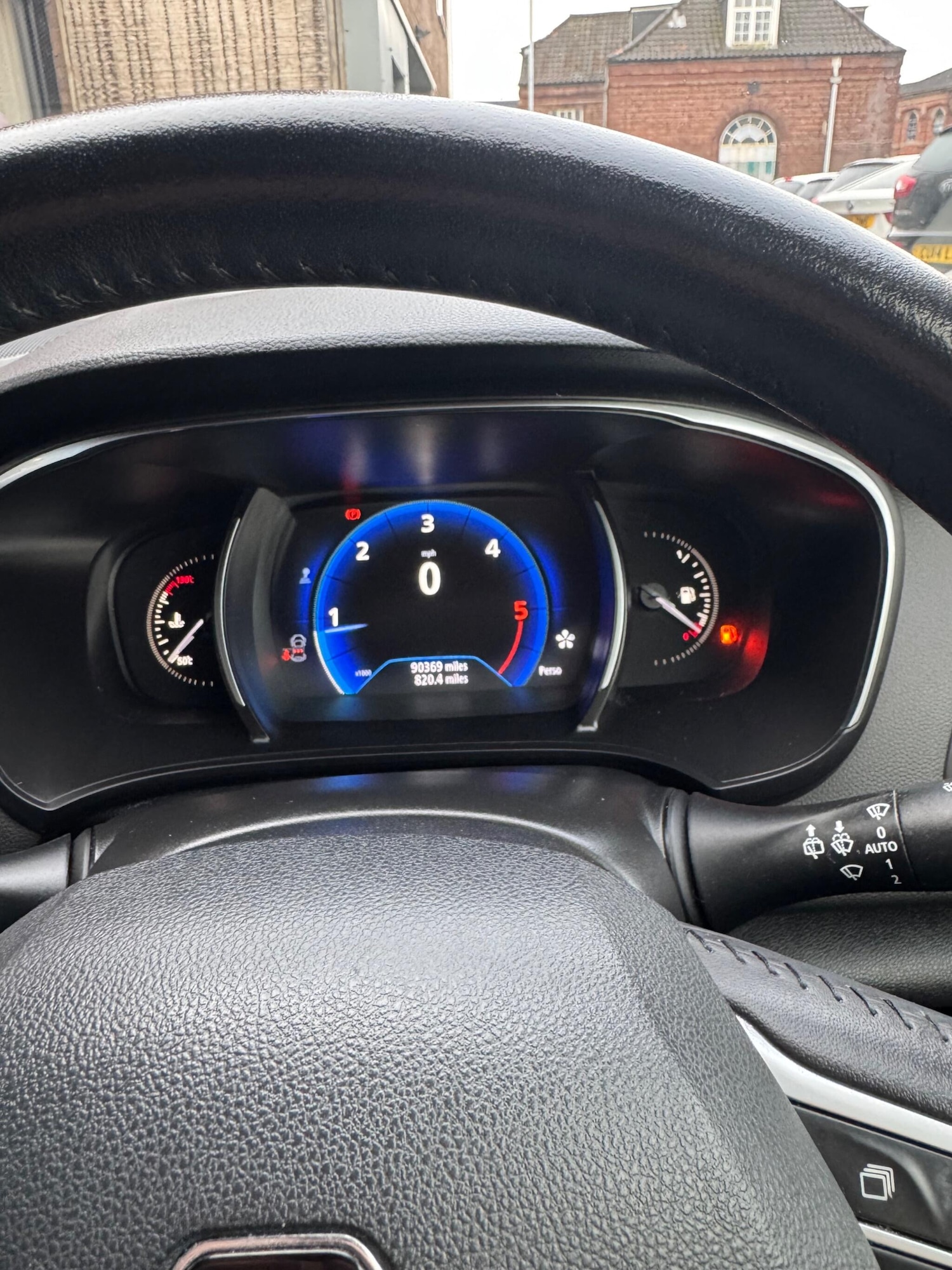 Used Renault Megane 2017 for sale - 77015404: Photo 21