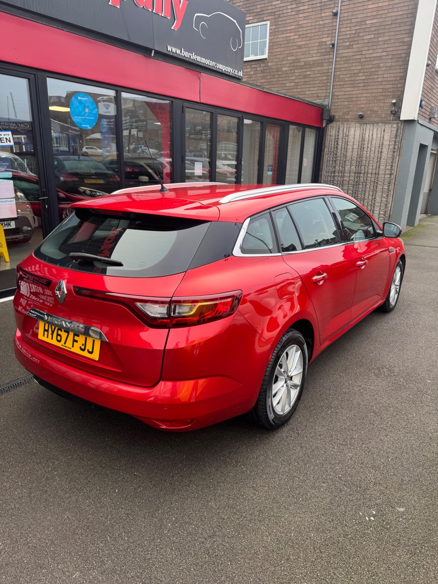 Used Renault Megane 2017 for sale - 77015404: Photo 3