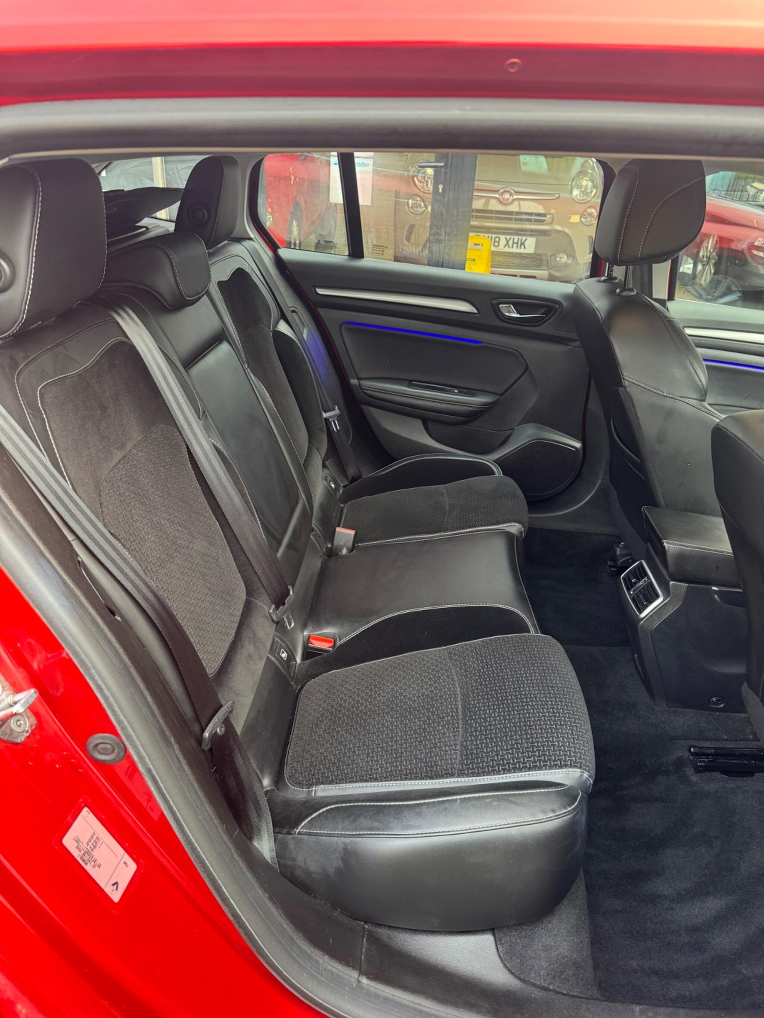 Used Renault Megane 2017 for sale - 77015404: Photo 9