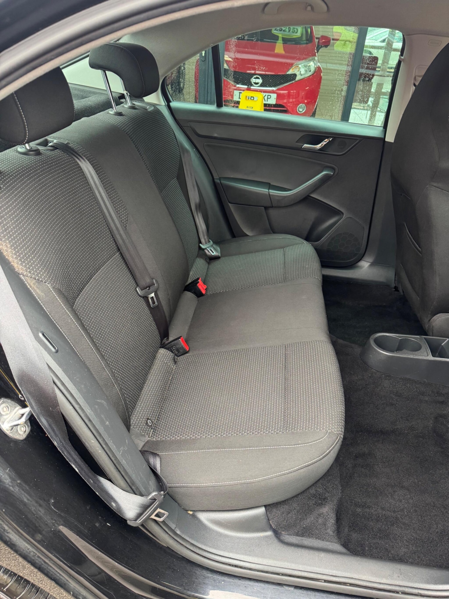 Used Skoda Rapid 2014 for sale - 77783188: Photo 9