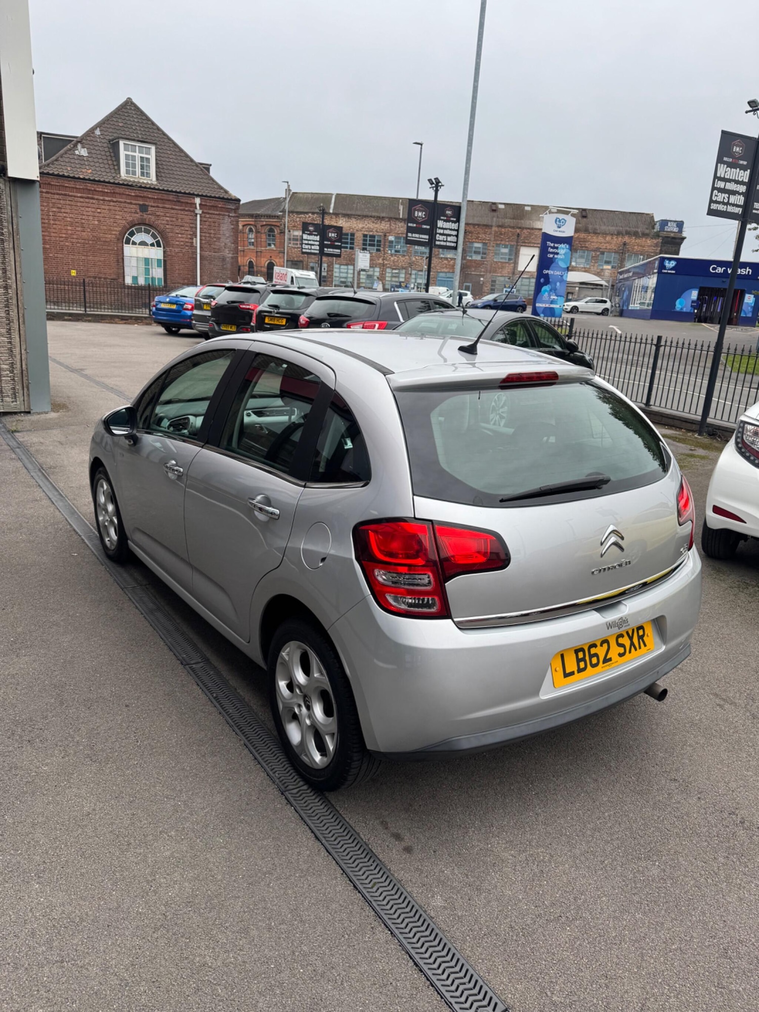 Vehicle 5