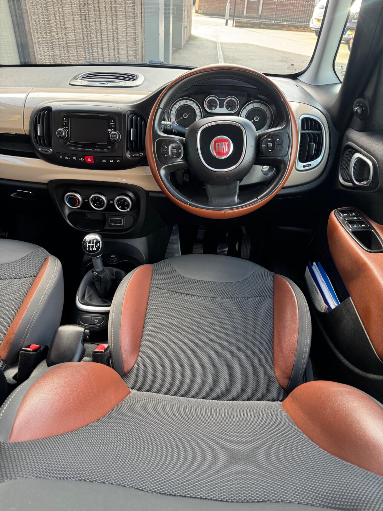 Used Fiat 500L 2018 for sale - 76099212: Photo 14