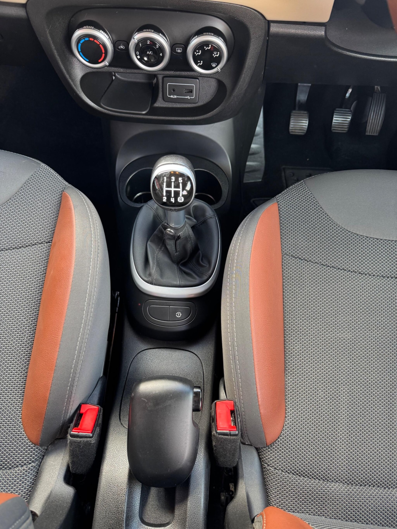 Used Fiat 500L 2018 for sale - 76099212: Photo 16